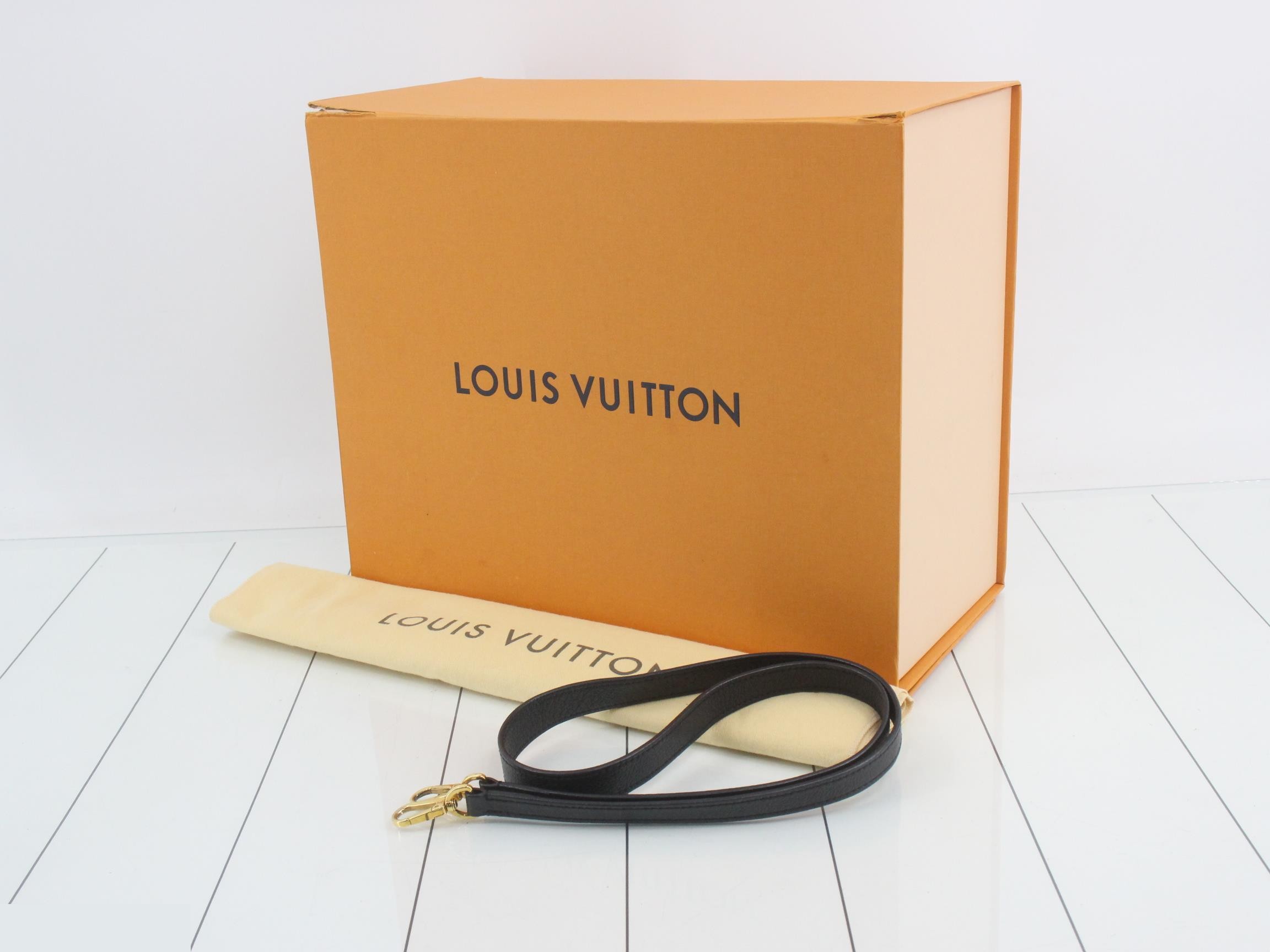 Montaigne BB with strap — view 7