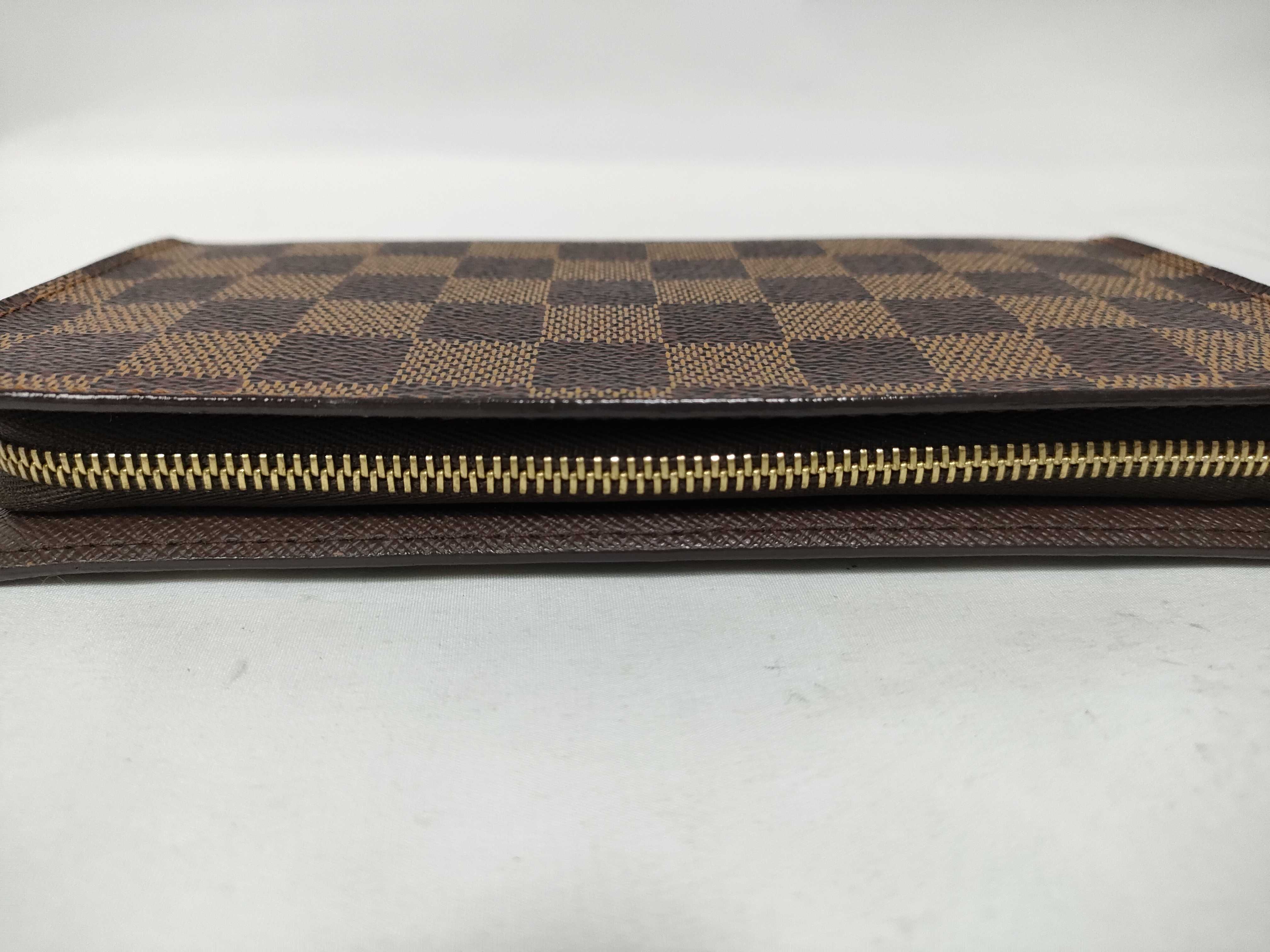 Damier Portemonnaie Zip Wallet — view 7