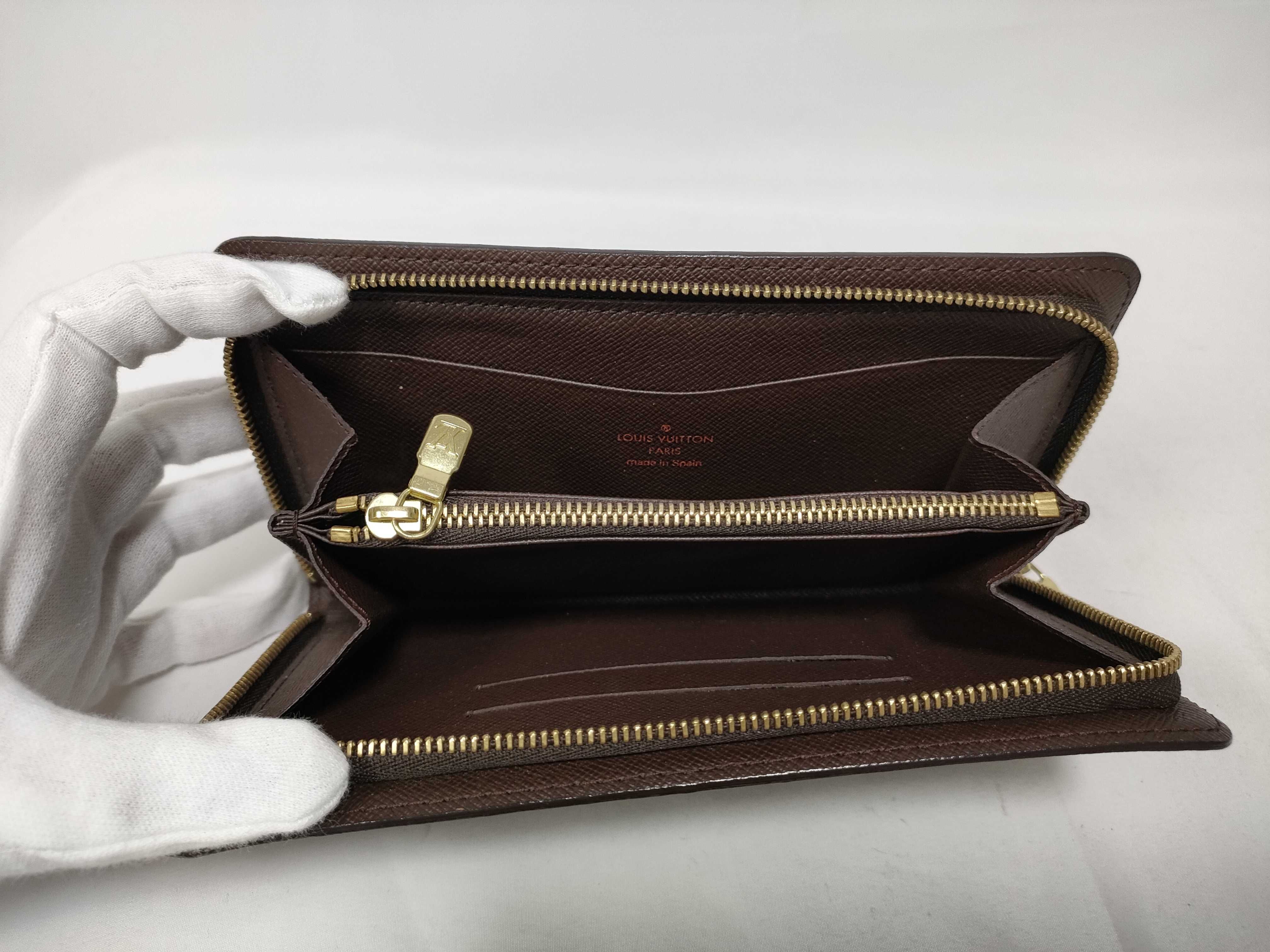Damier Portemonnaie Zip Wallet — view 10