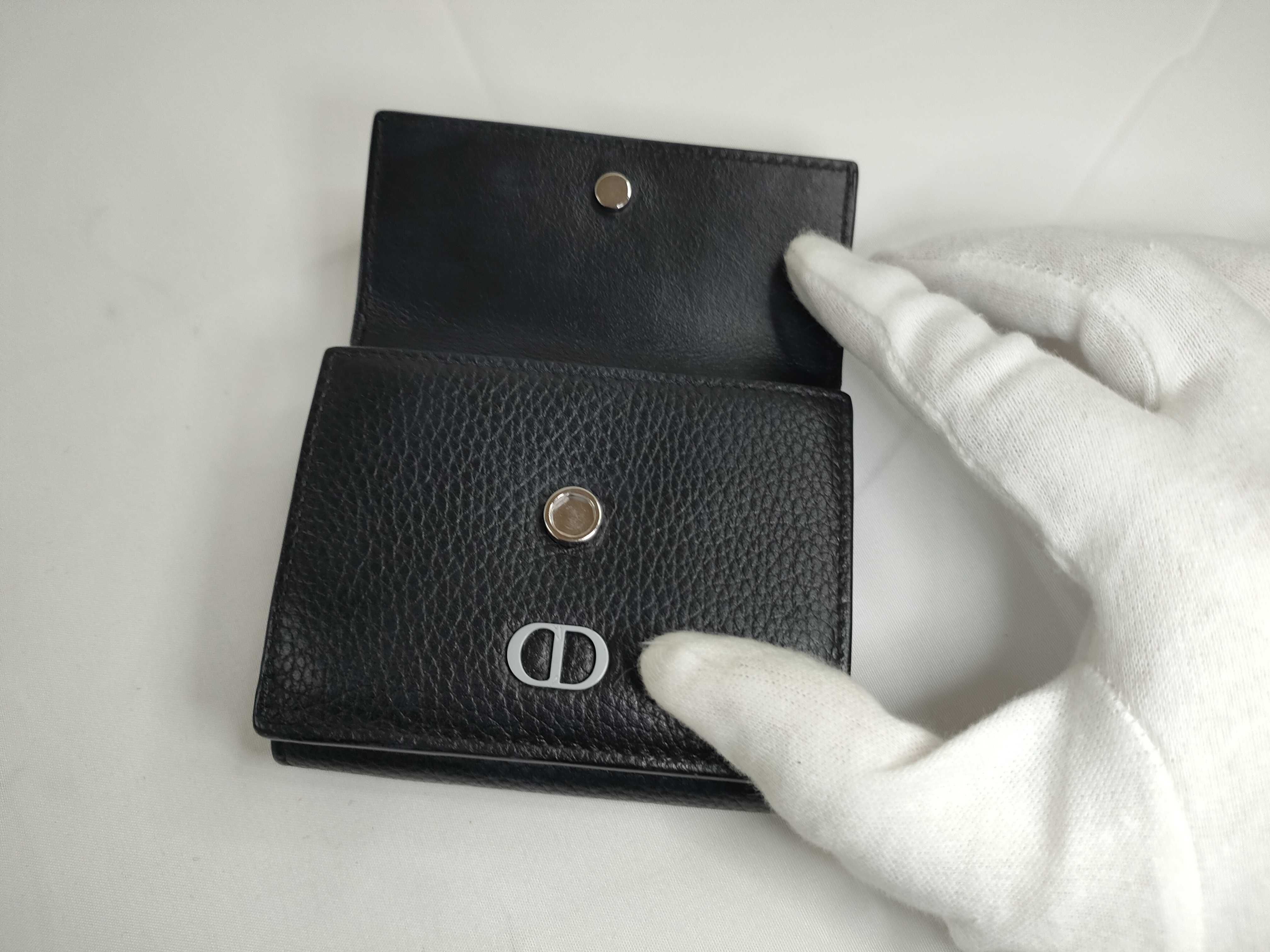 Tri-fold Wallet — view 13