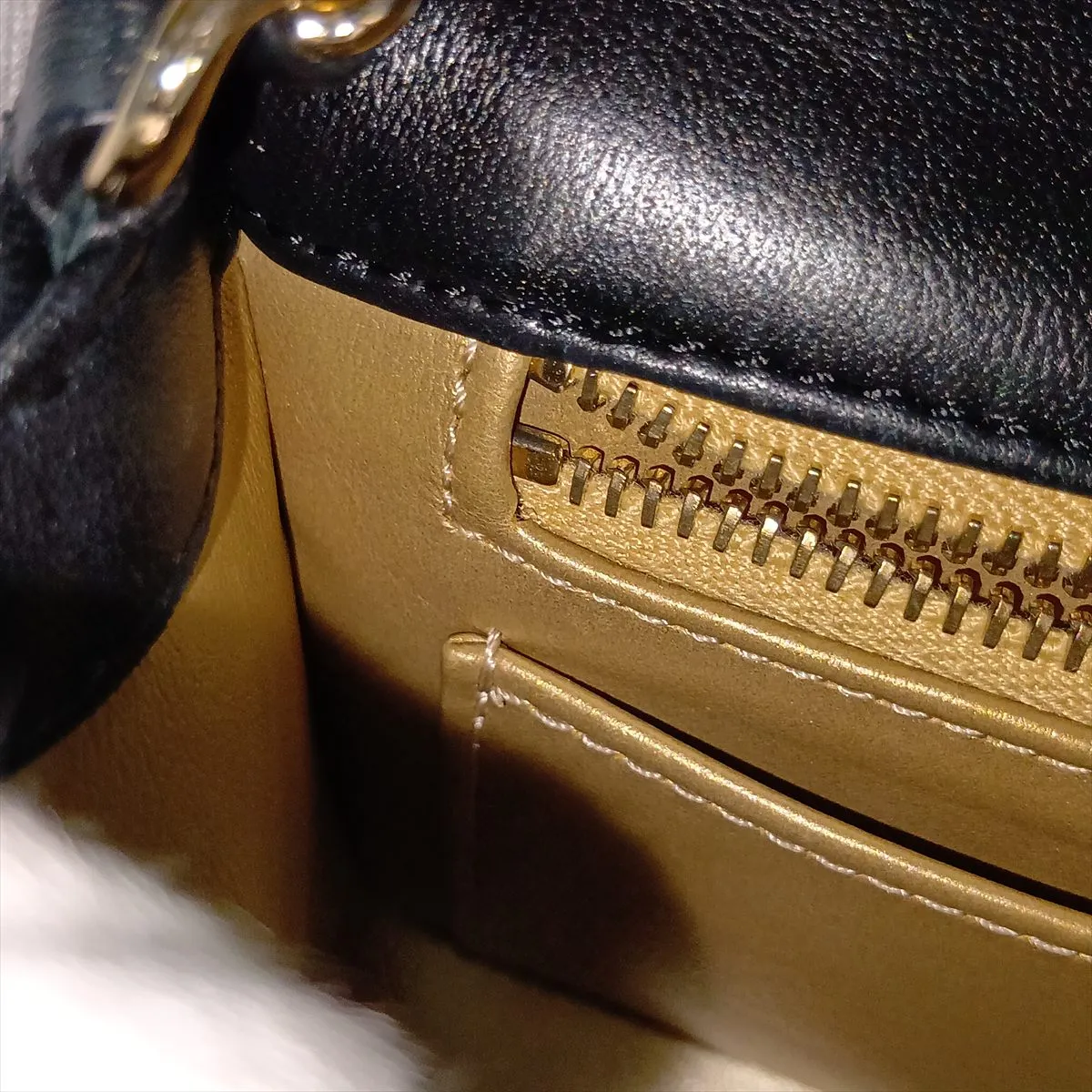 [Individually packaged] Chanel Matelassé Lambskin Single Flap Single Chain Bag, Black with Gold Hardware, A5E99AP7, Random Plate, AS1787 — view 11