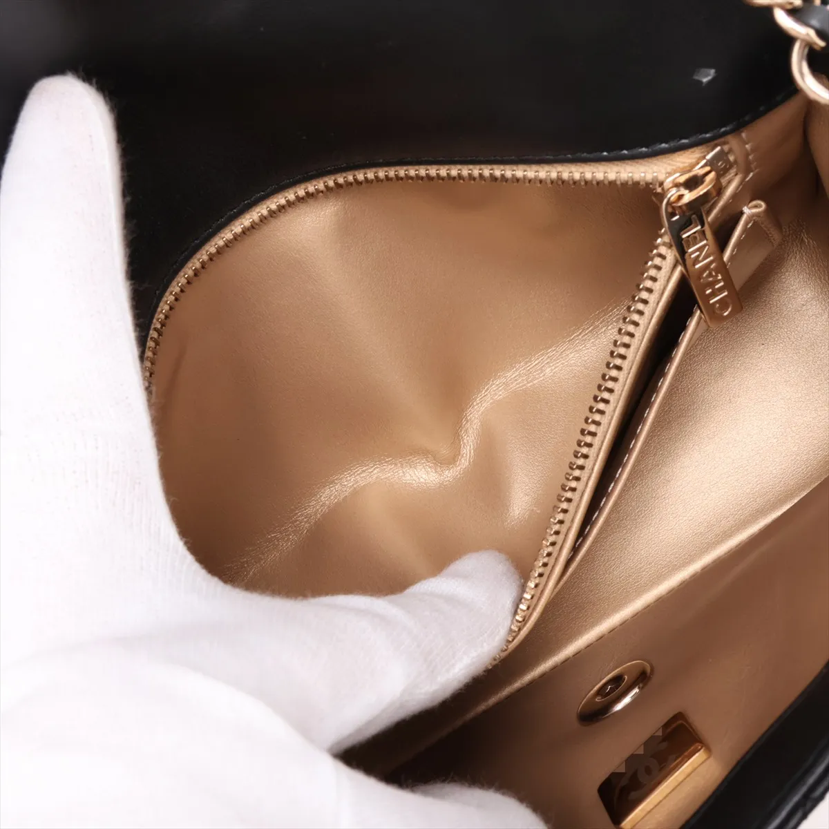 [Individually packaged] Chanel Matelassé Lambskin Single Flap Single Chain Bag, Black with Gold Hardware, A5E99AP7, Random Plate, AS1787 — view 8