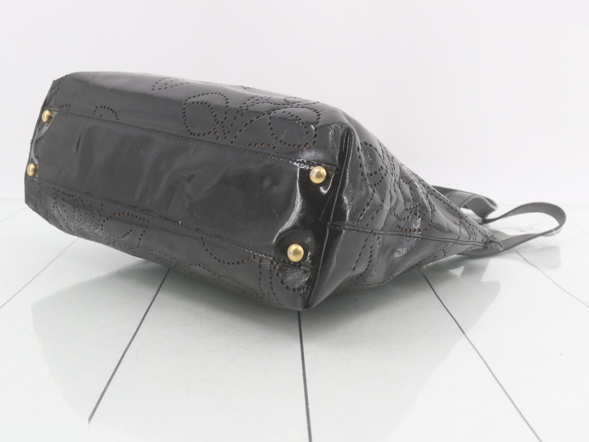 punching enamel handbag 9258283 — view 6