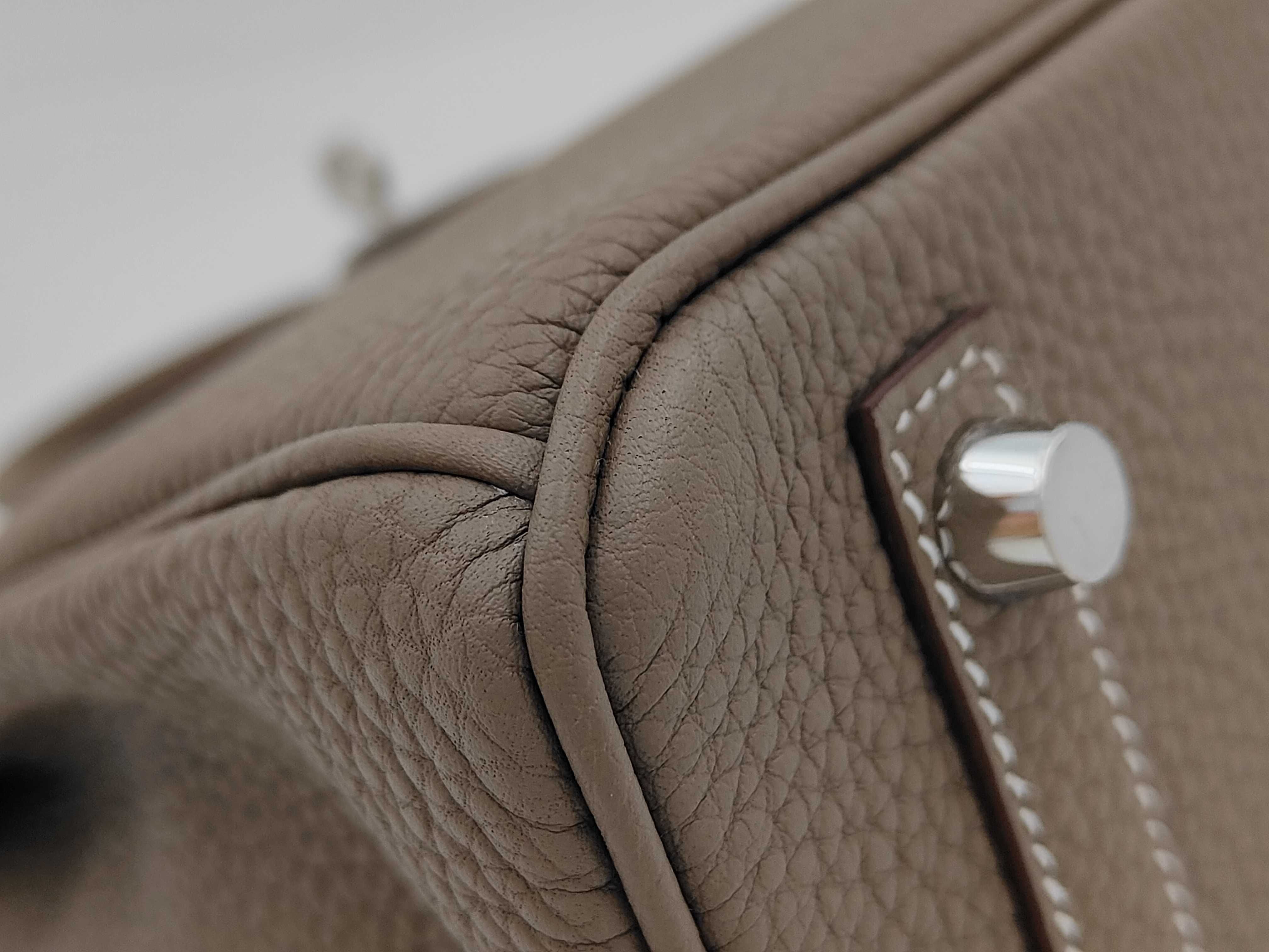 Birkin 25 Togo Etoupe Silver Hardware G Stamp Handbag — view 4