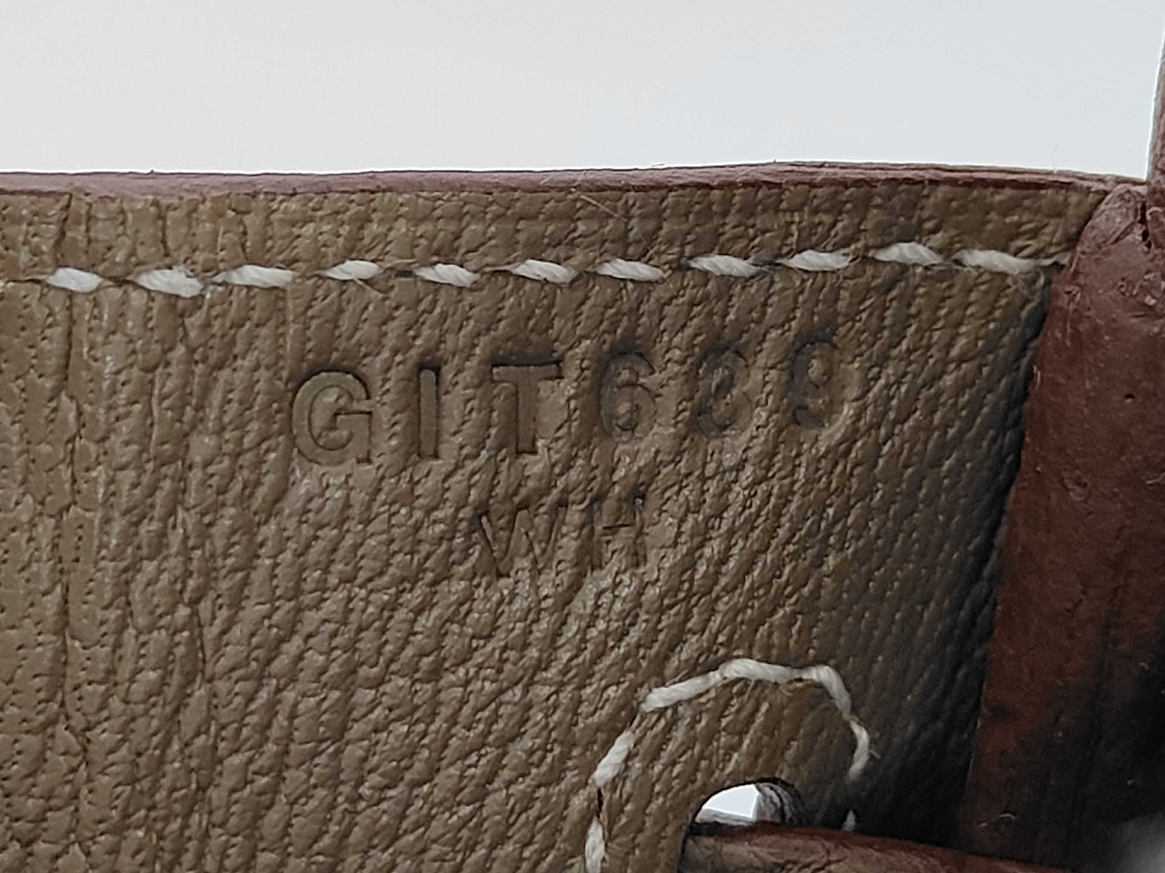Birkin 25 Togo Etoupe Silver Hardware G Stamp Handbag — view 10