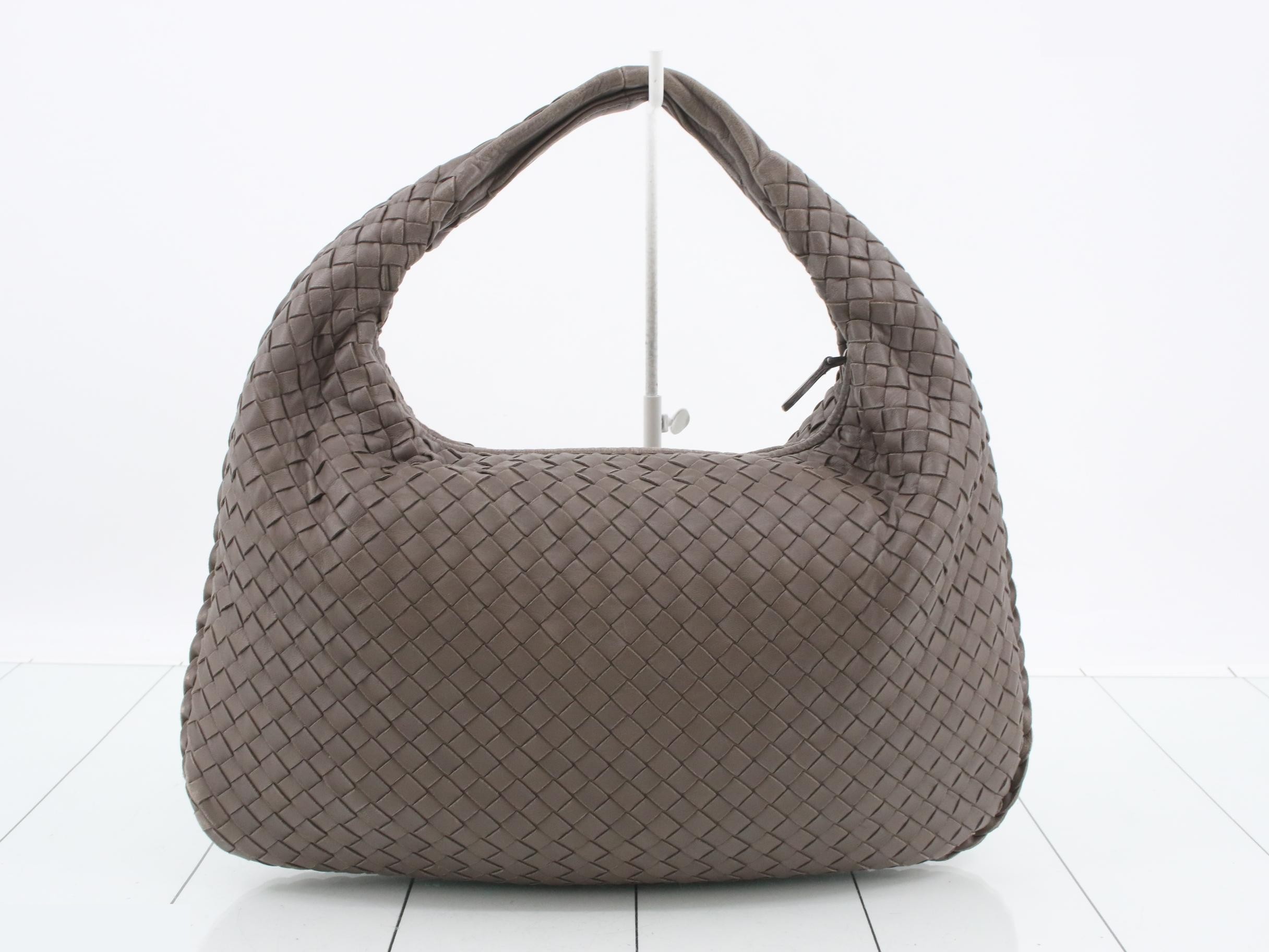 Intrecciato (bag) - Shoulder bag, Hobo bag, Handbag — view 2