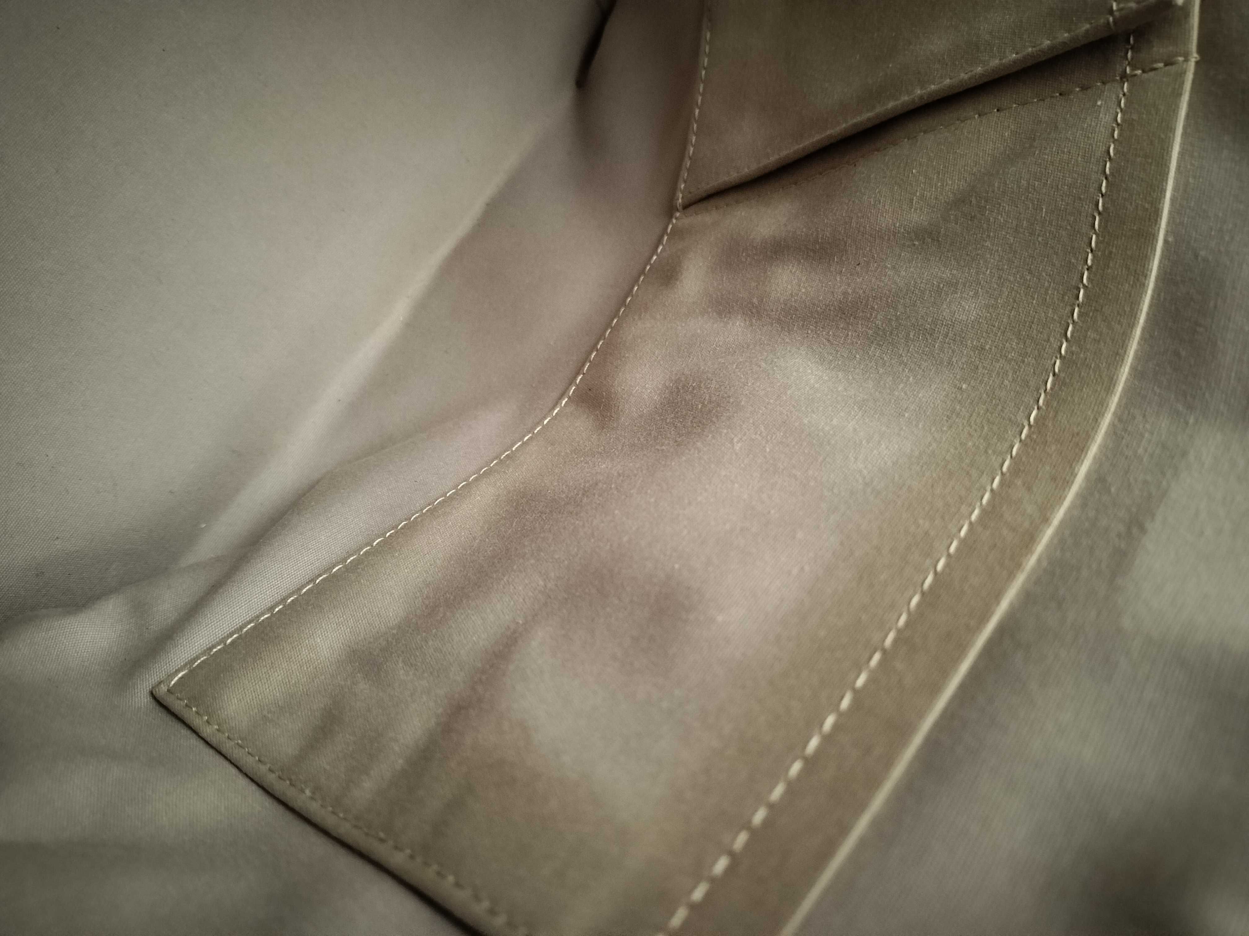 Gold Enamel Monogram Bellevue PM Tote Bag M95760 — view 14