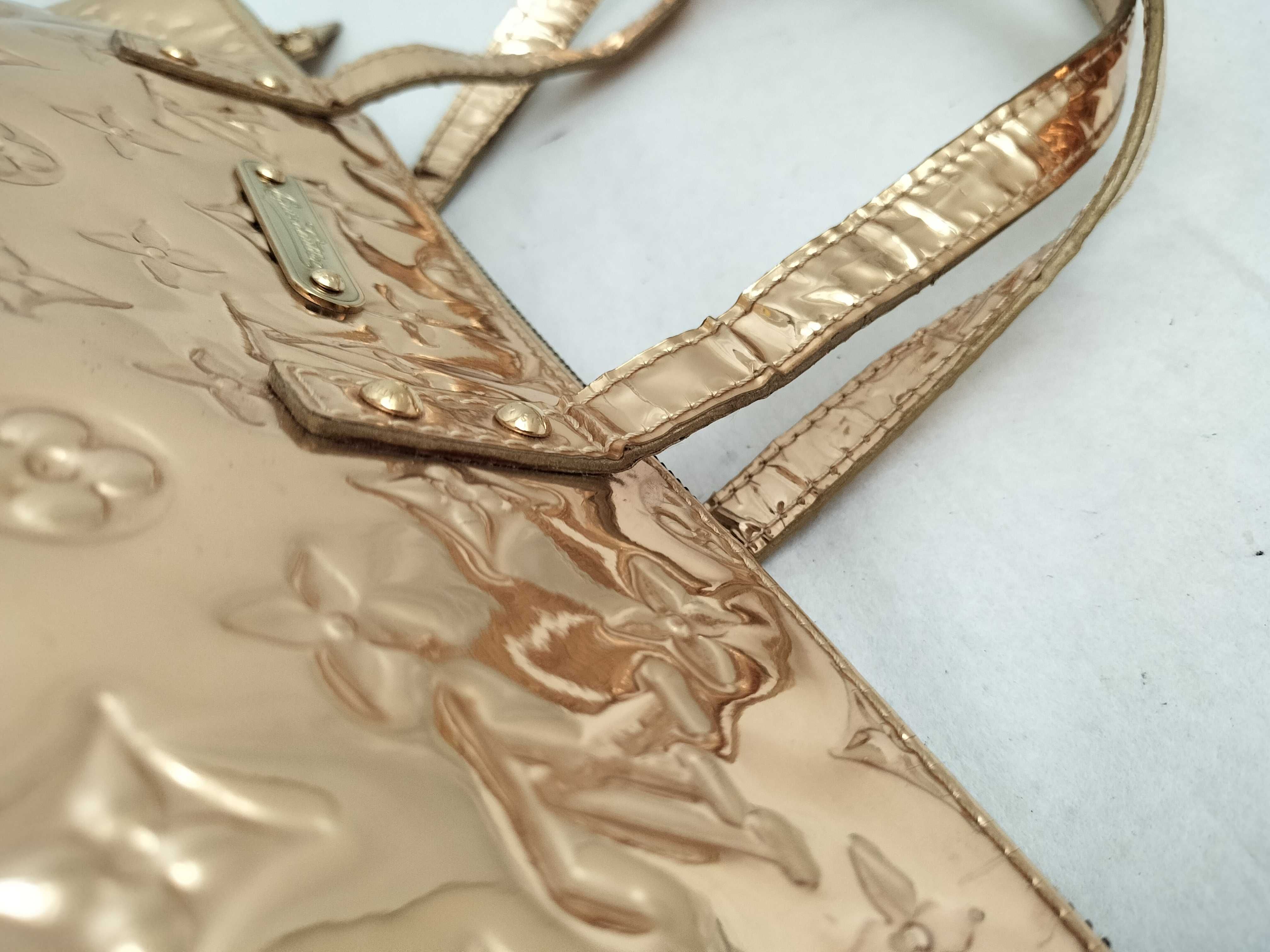 Gold Enamel Monogram Bellevue PM Tote Bag M95760 — view 5
