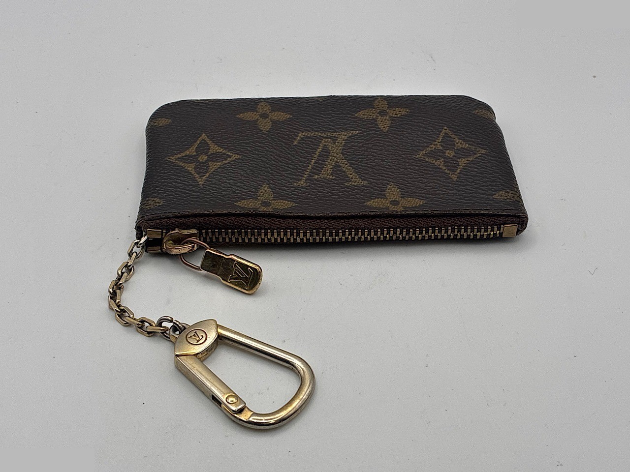 Coin case — view 3