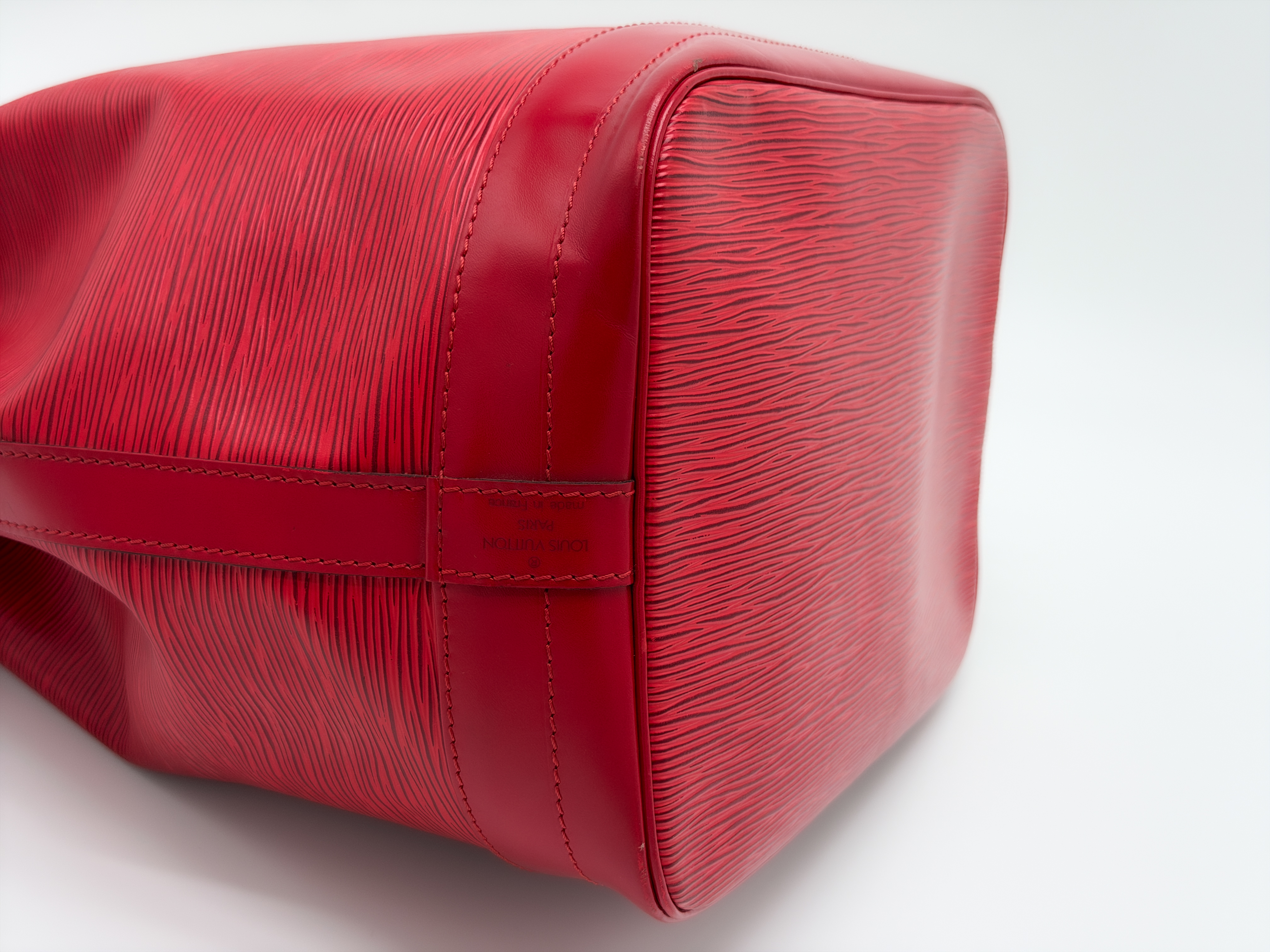 Epi M44007 Noé Castilian Red AR1904 Shoulder Bag — view 8