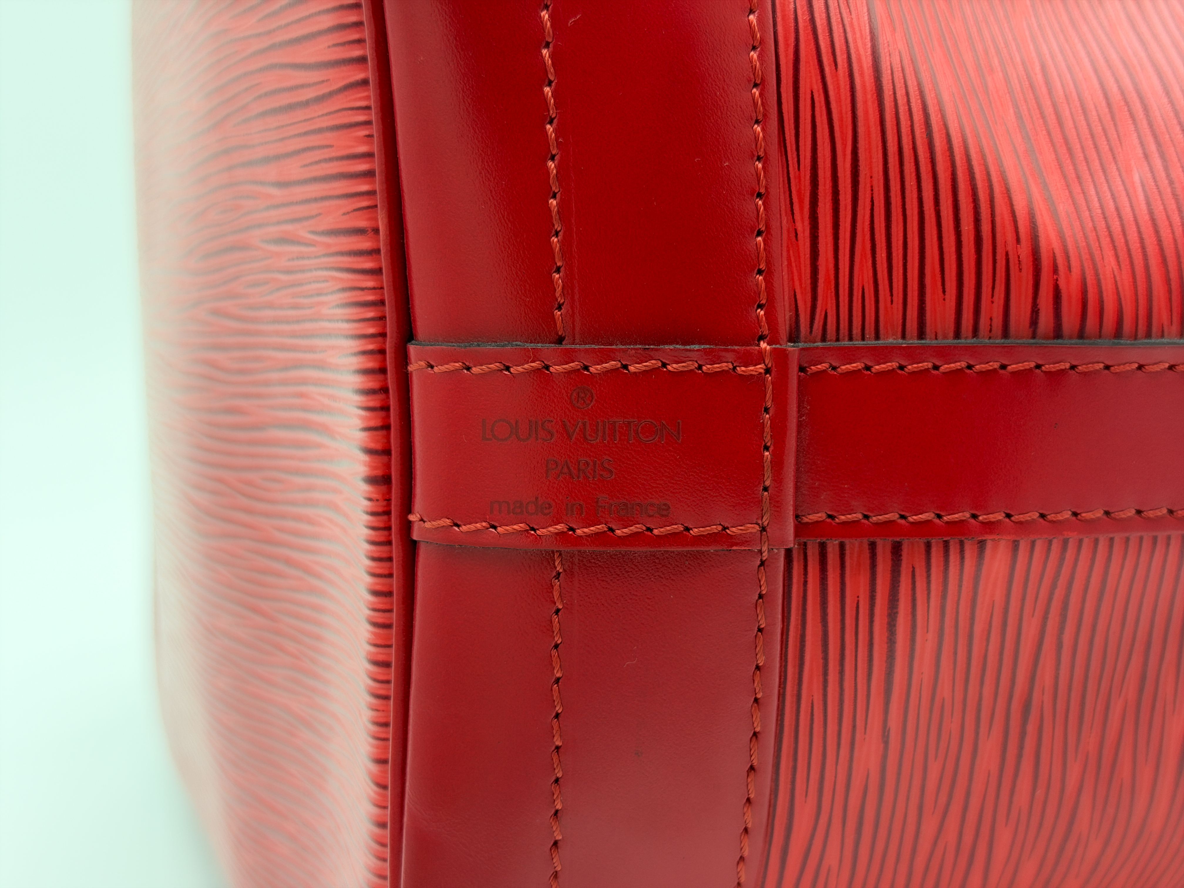 Epi M44007 Noé Castilian Red AR1904 Shoulder Bag — view 10