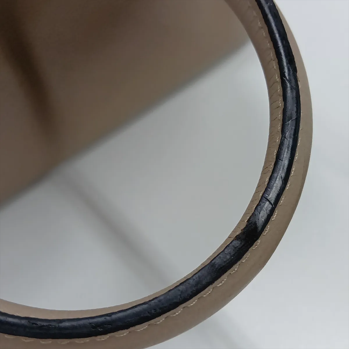 Cuir Taurillon City Steamer MM M53017 FO4156 Beige — view 15