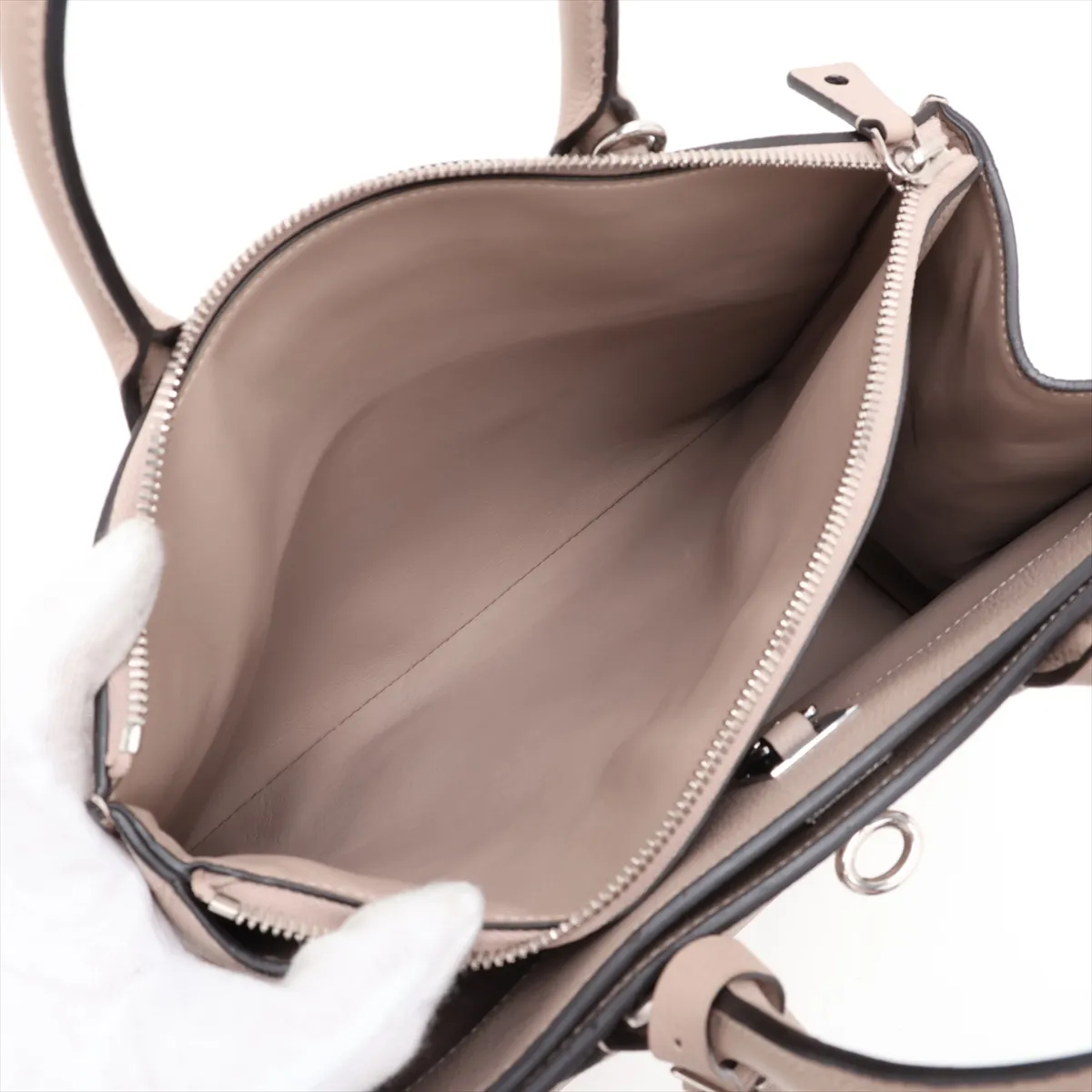 Cuir Taurillon City Steamer MM M53017 FO4156 Beige — view 9
