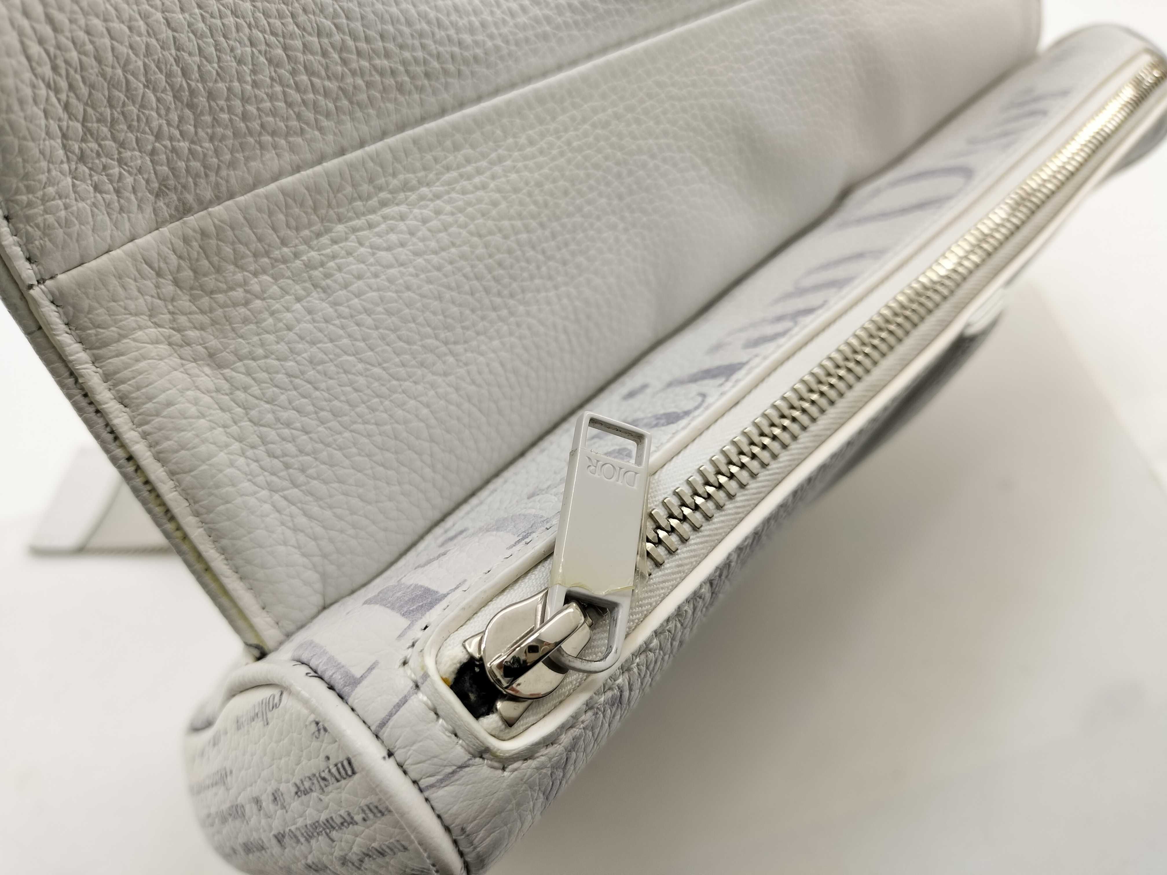 Newspaper Saddle Bag Shoulder Bag — view 10