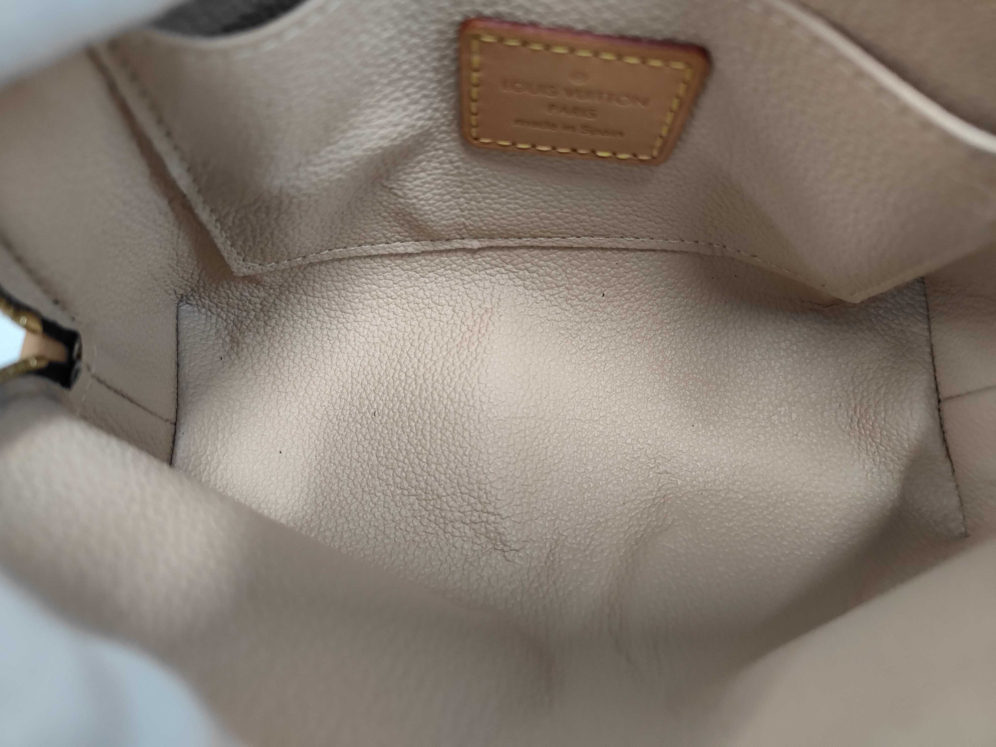 Monogram Pochette Cosmetic CA0021 Pouch — view 7
