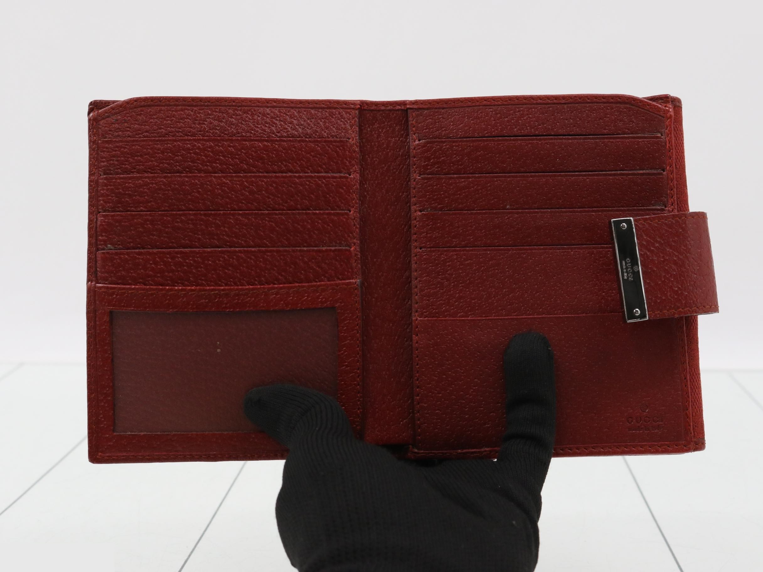 Double snap closure, red wallet, item number 115094 — view 4