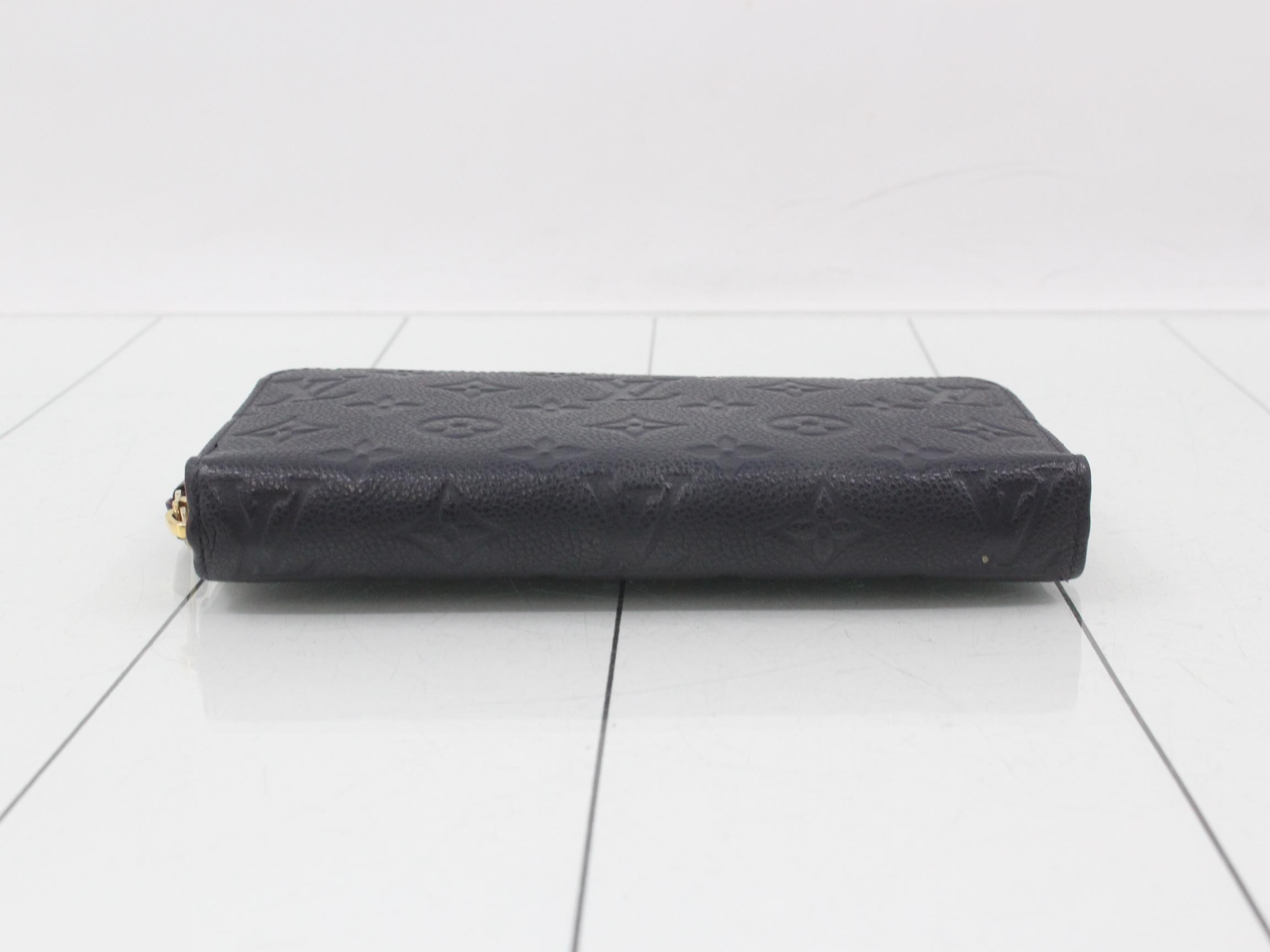 Zippy Wallet — view 3