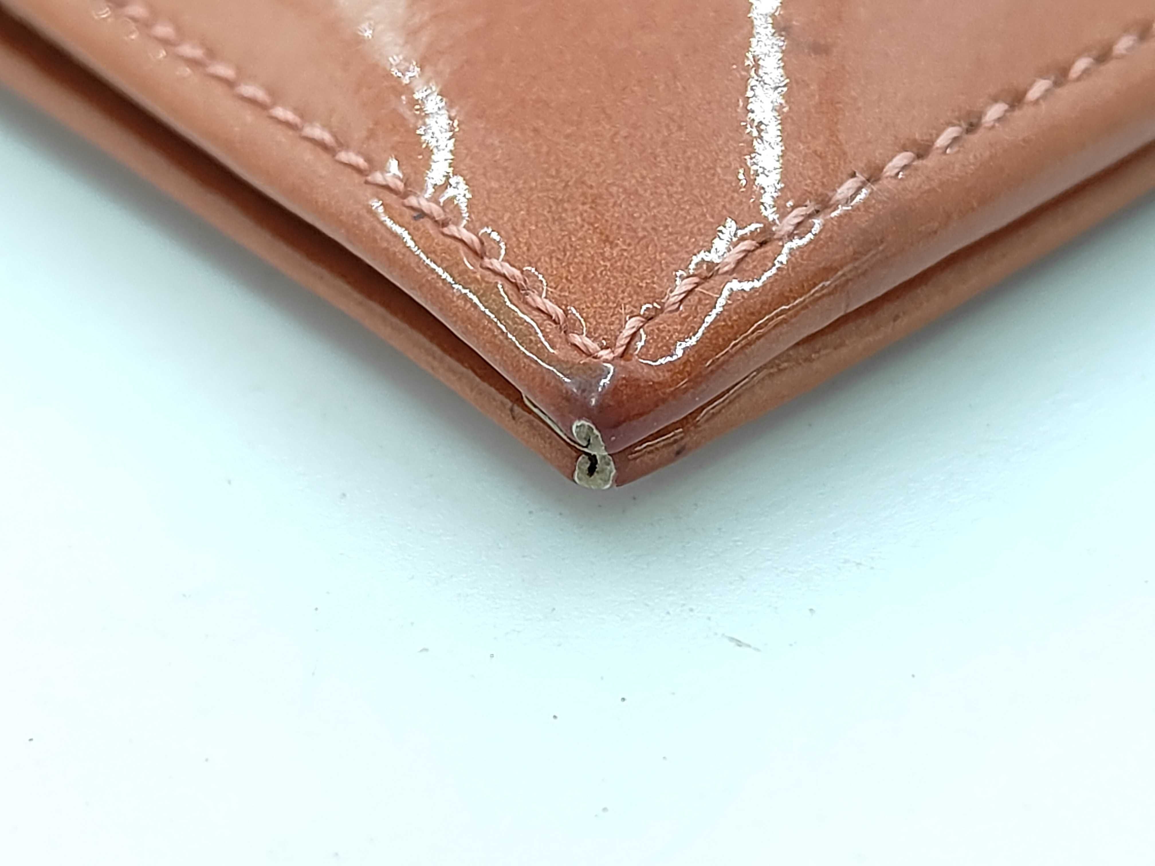 wallet, enamel, Coco mark, orange-toned wallet — view 3