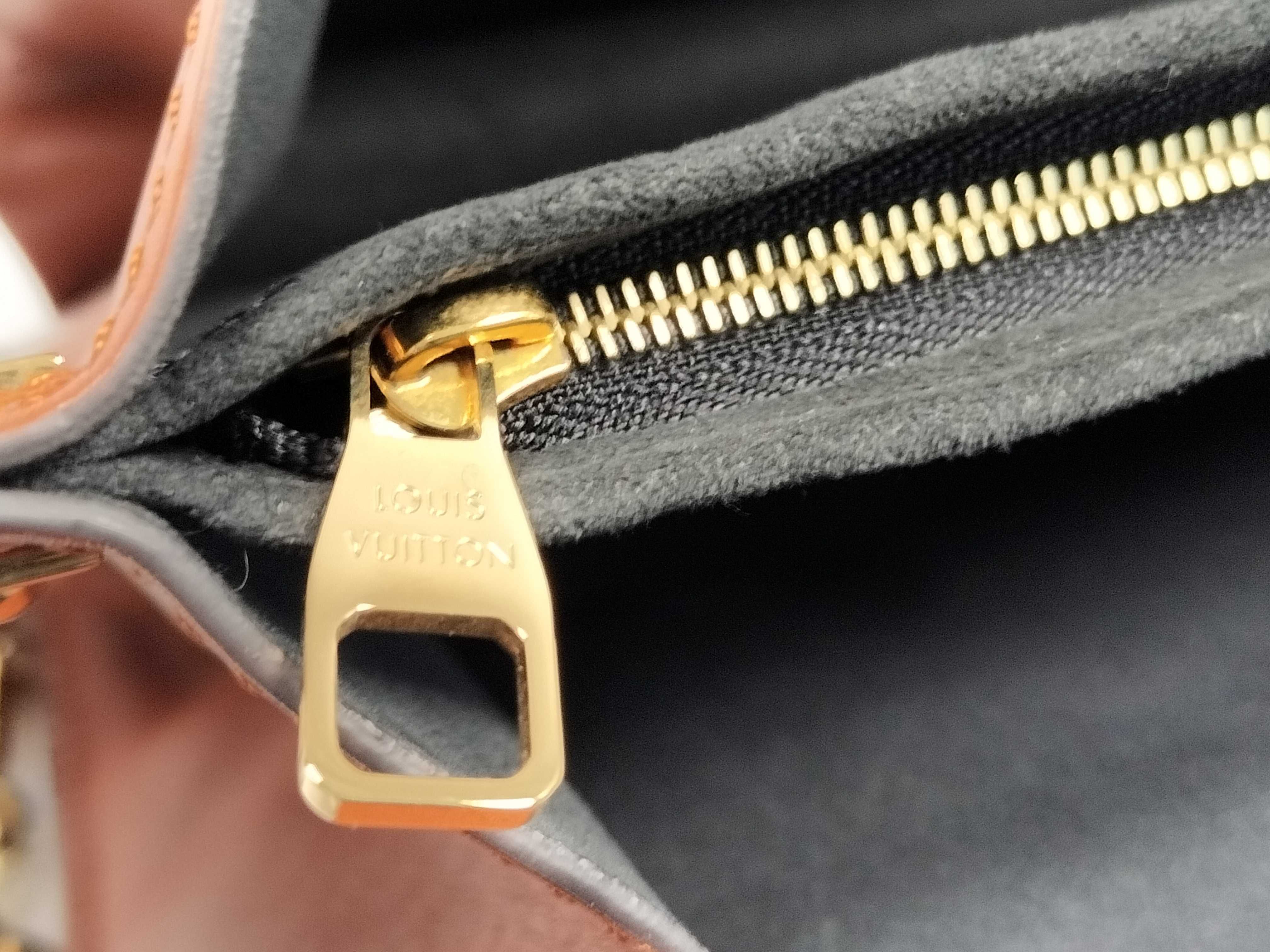 Dauphine Shoulder Bag — view 12