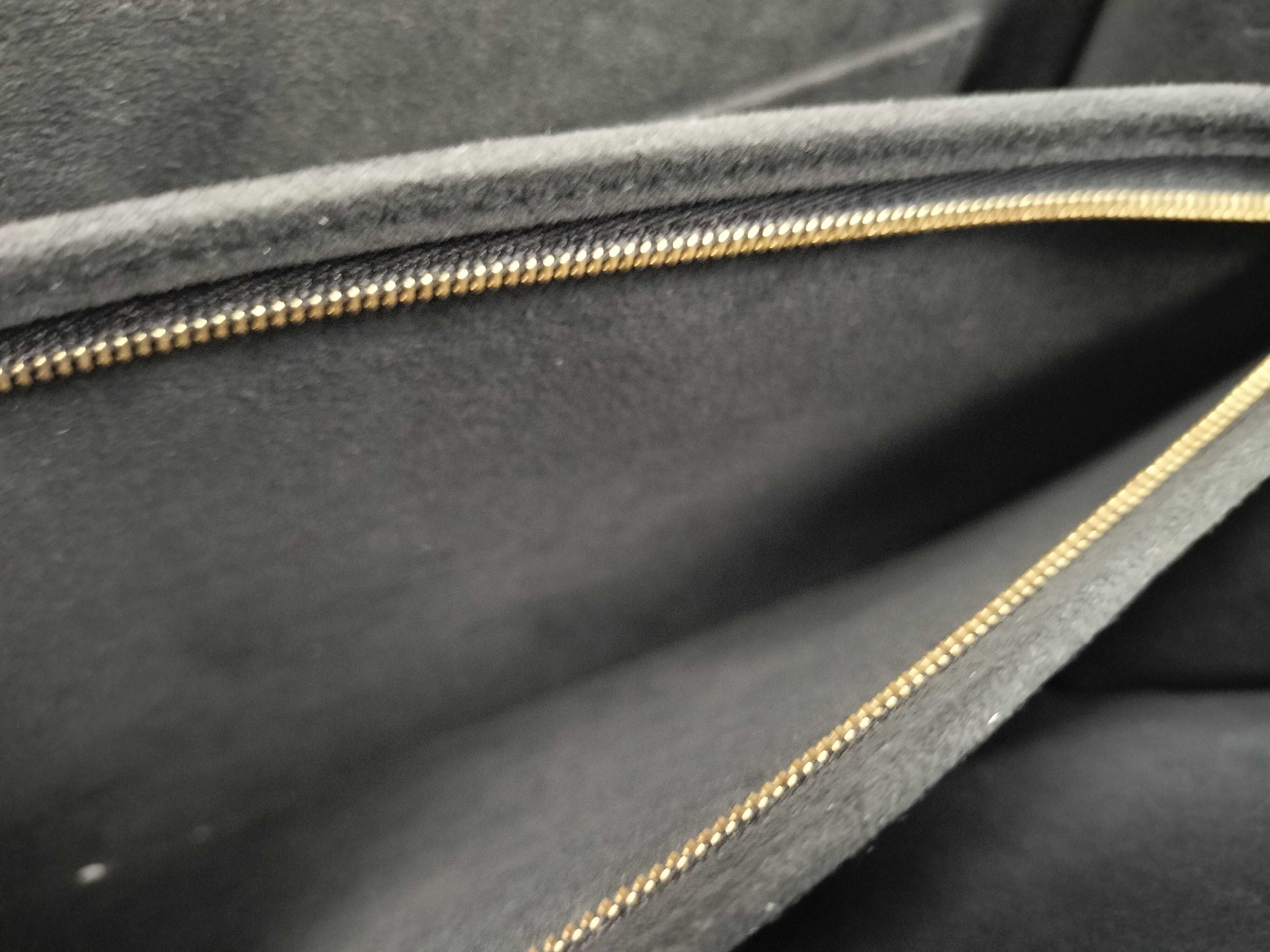 Dauphine Shoulder Bag — view 13