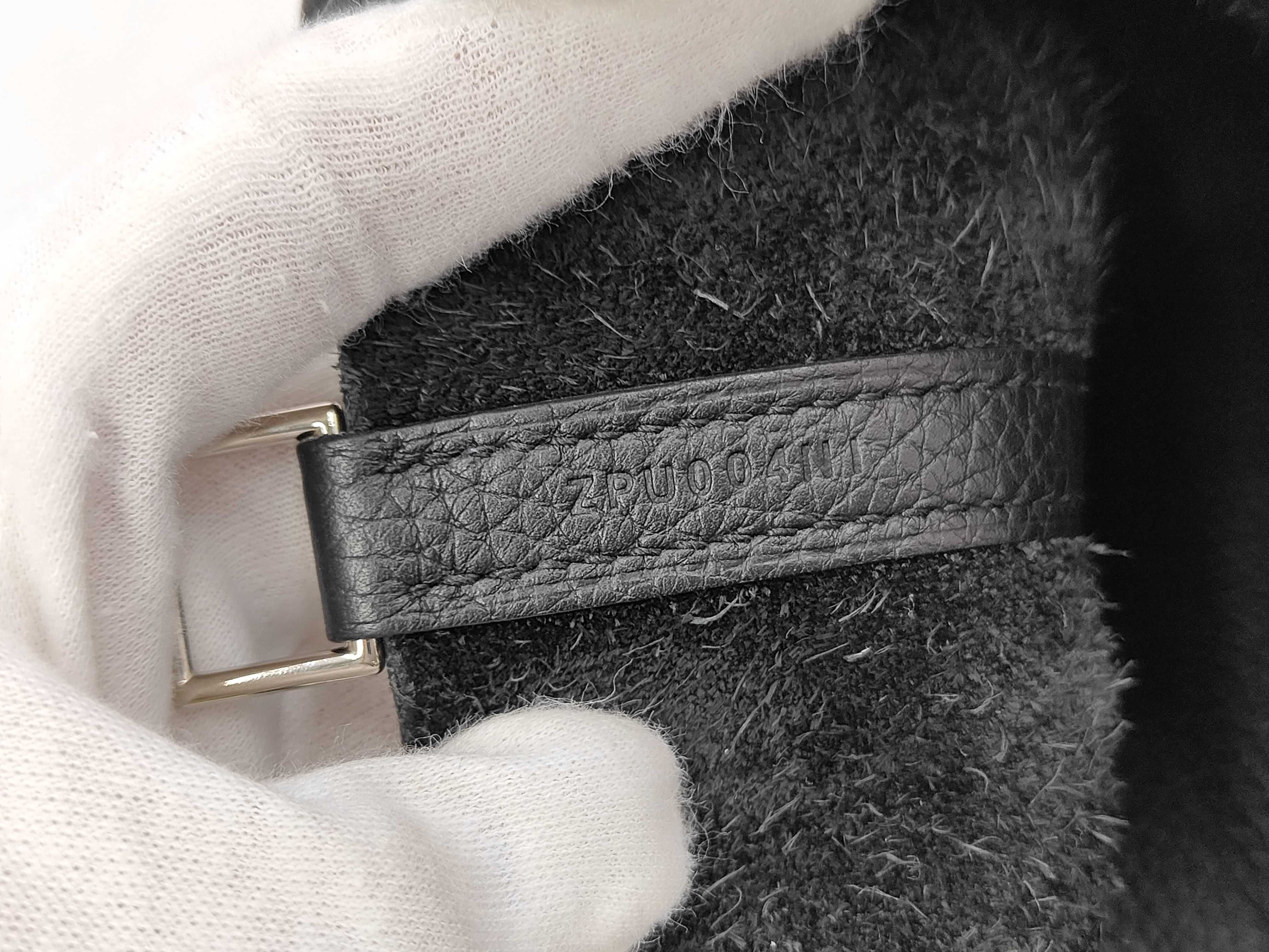 Picotin Lock MM Black P Hardware Z Stamp Handbag — view 10