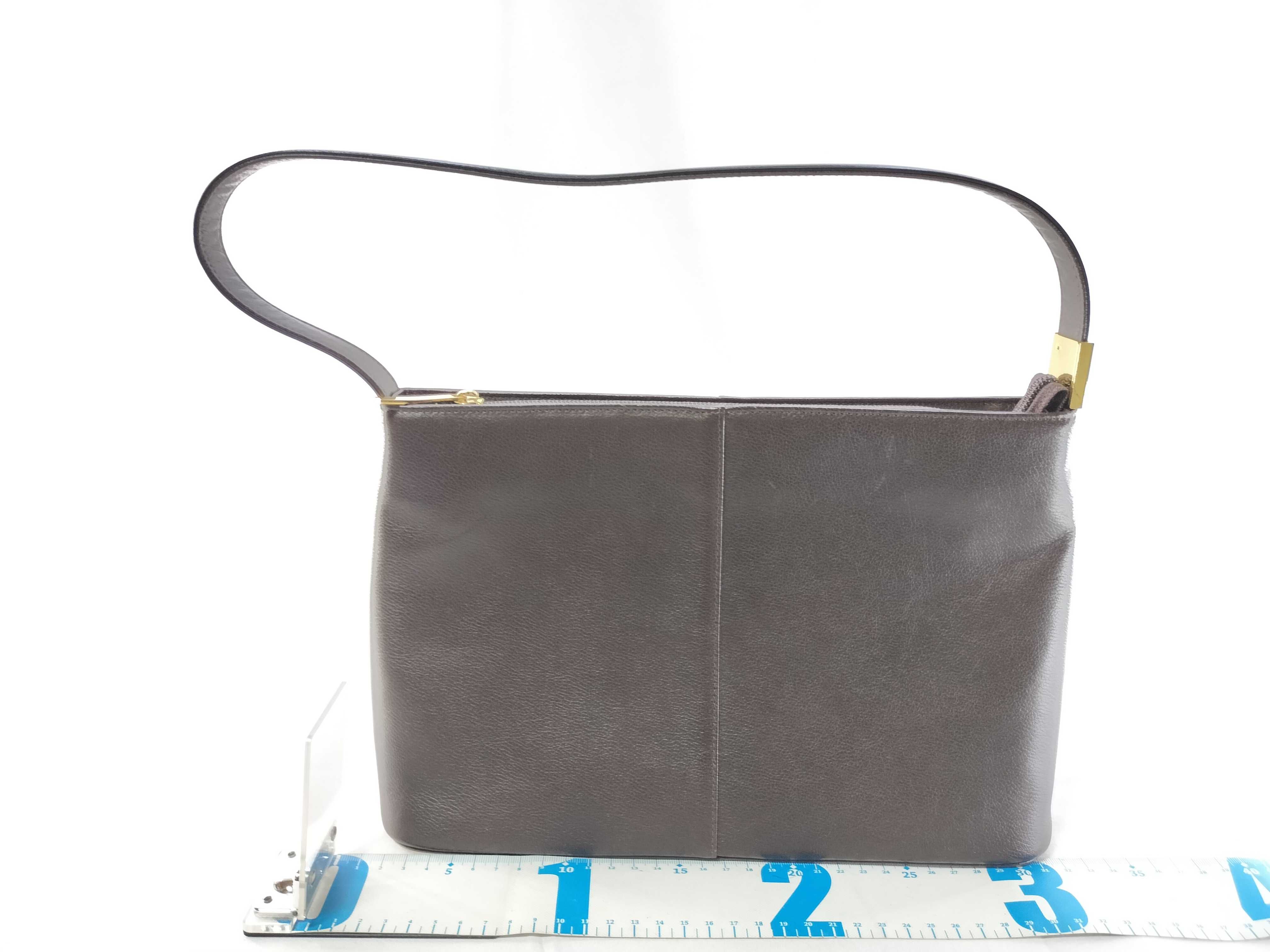 One-Shoulder Bag Leather Shoulder Bag — view 2