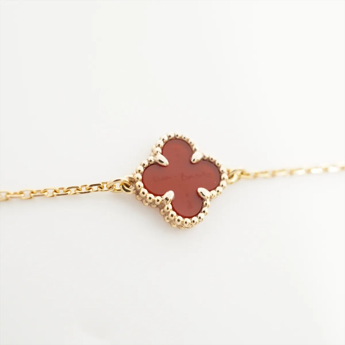 Sweet Alhambra Carnelian Bracelet, 750 (PG), 1.9g, JD968971. — view 4