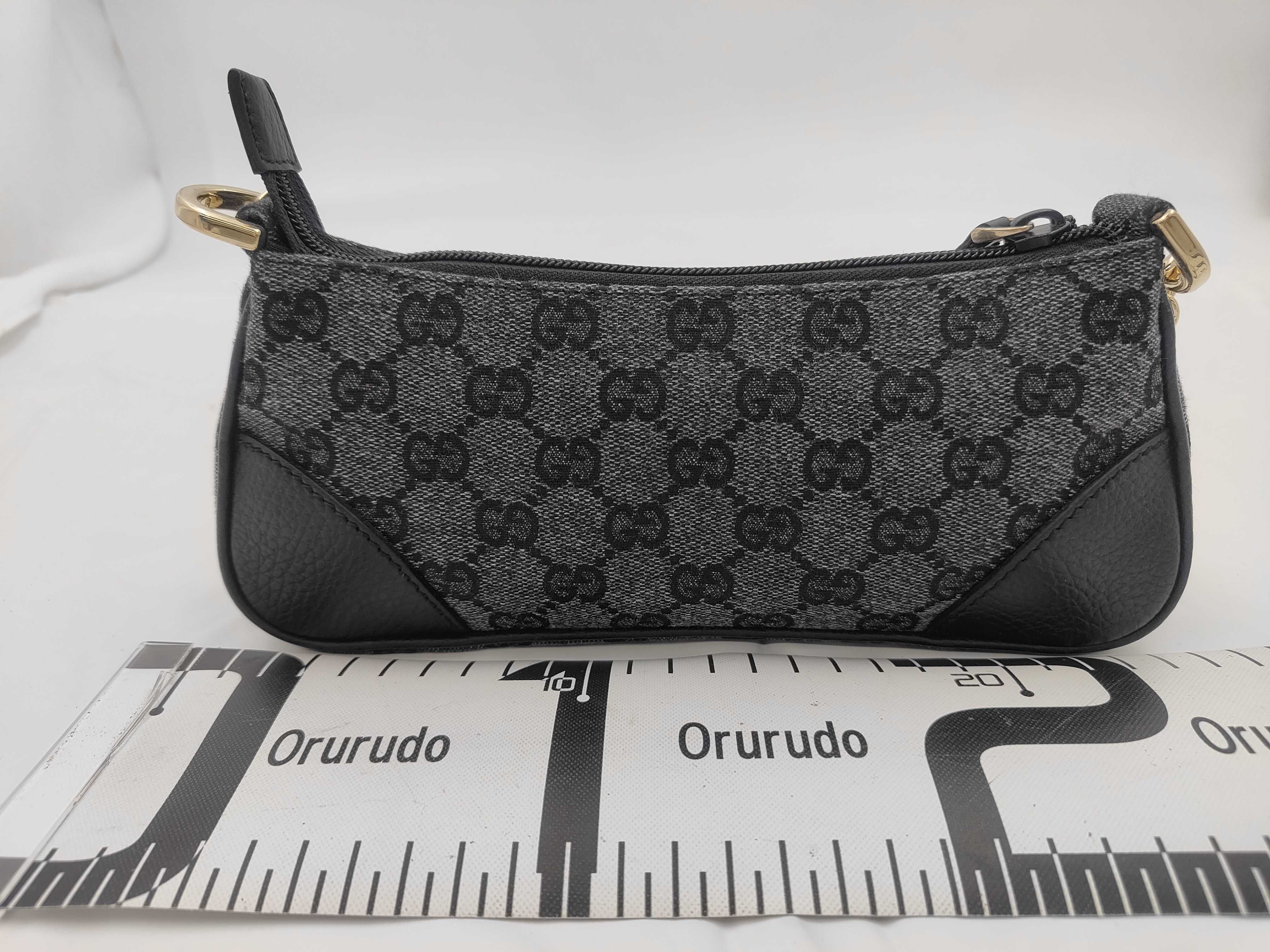 GG Canvas Black Pouch — view 2
