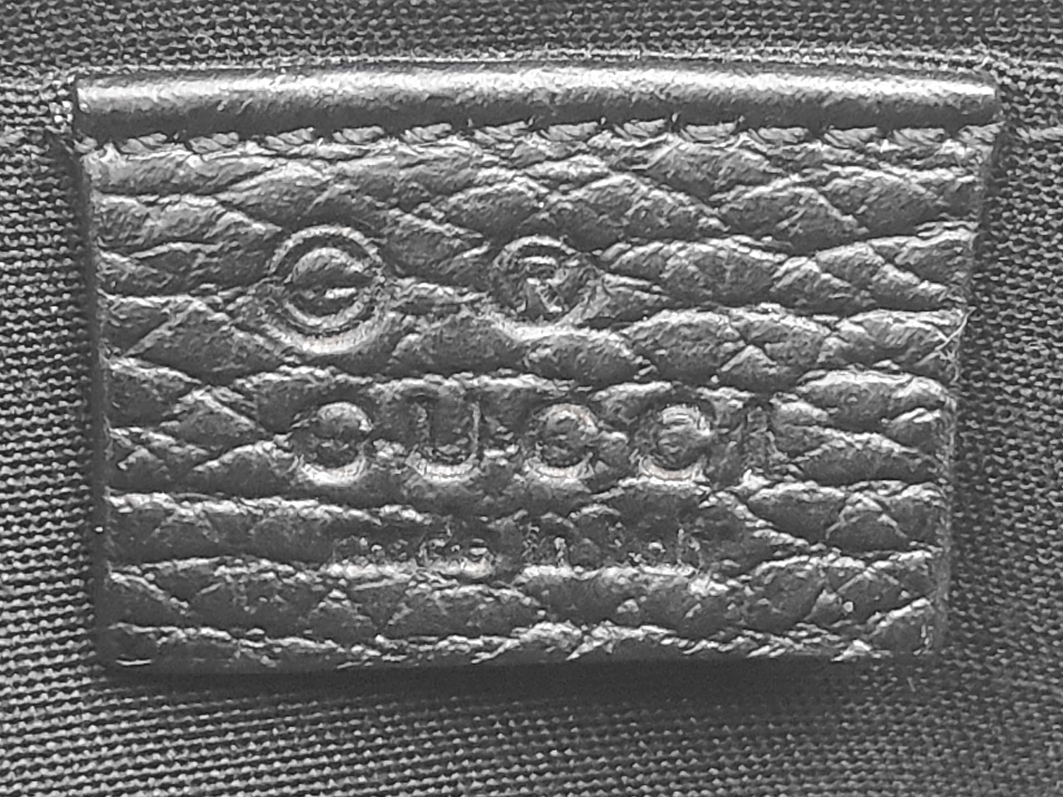 GG Canvas Black Pouch — view 11