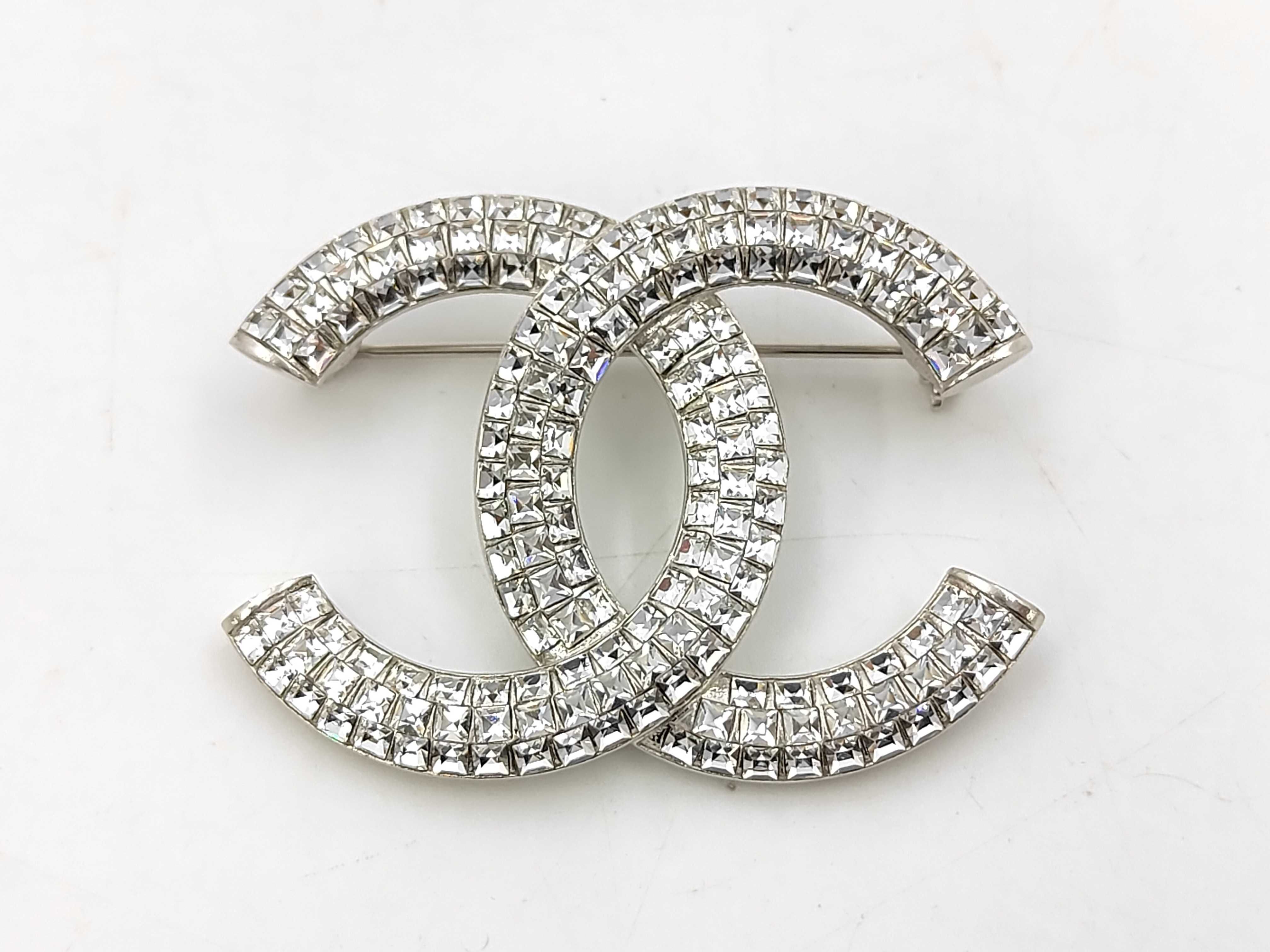 brooch Chanel brooch