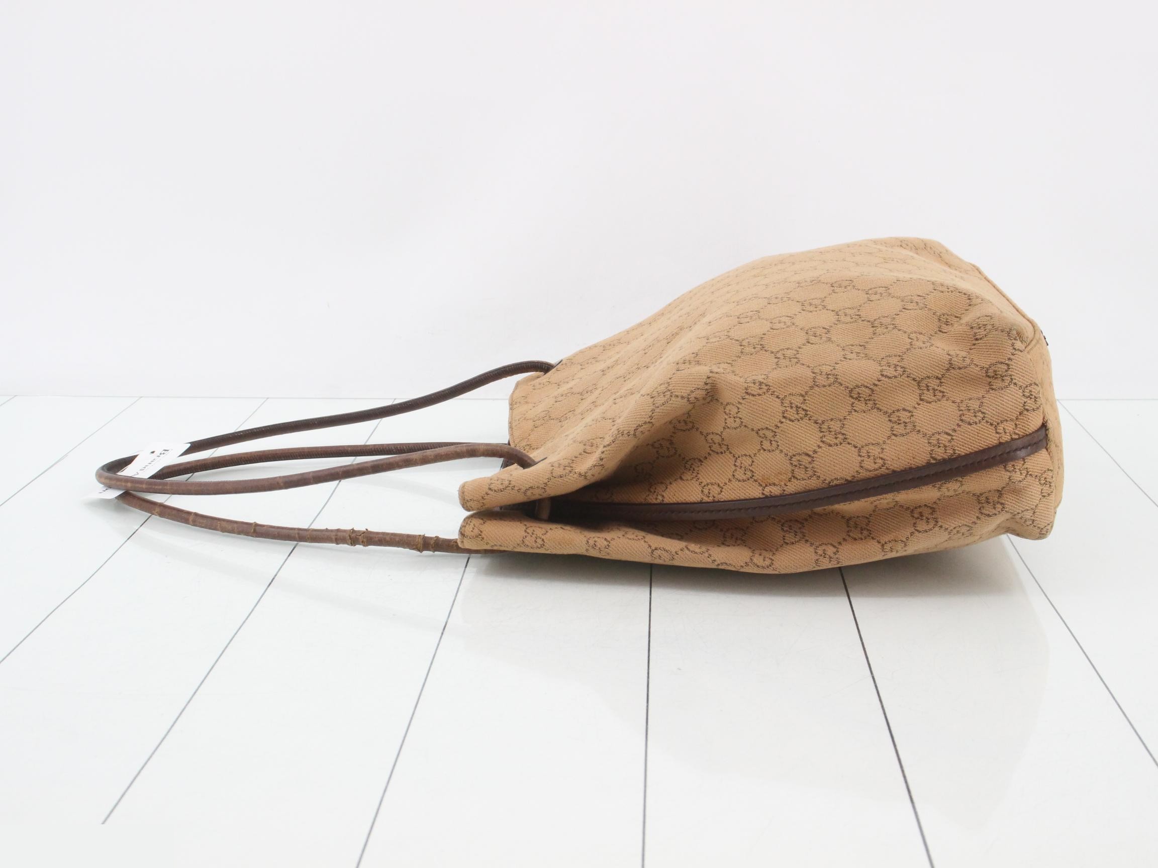 GG Canvas (Bag) - Shoulder Bag — view 4