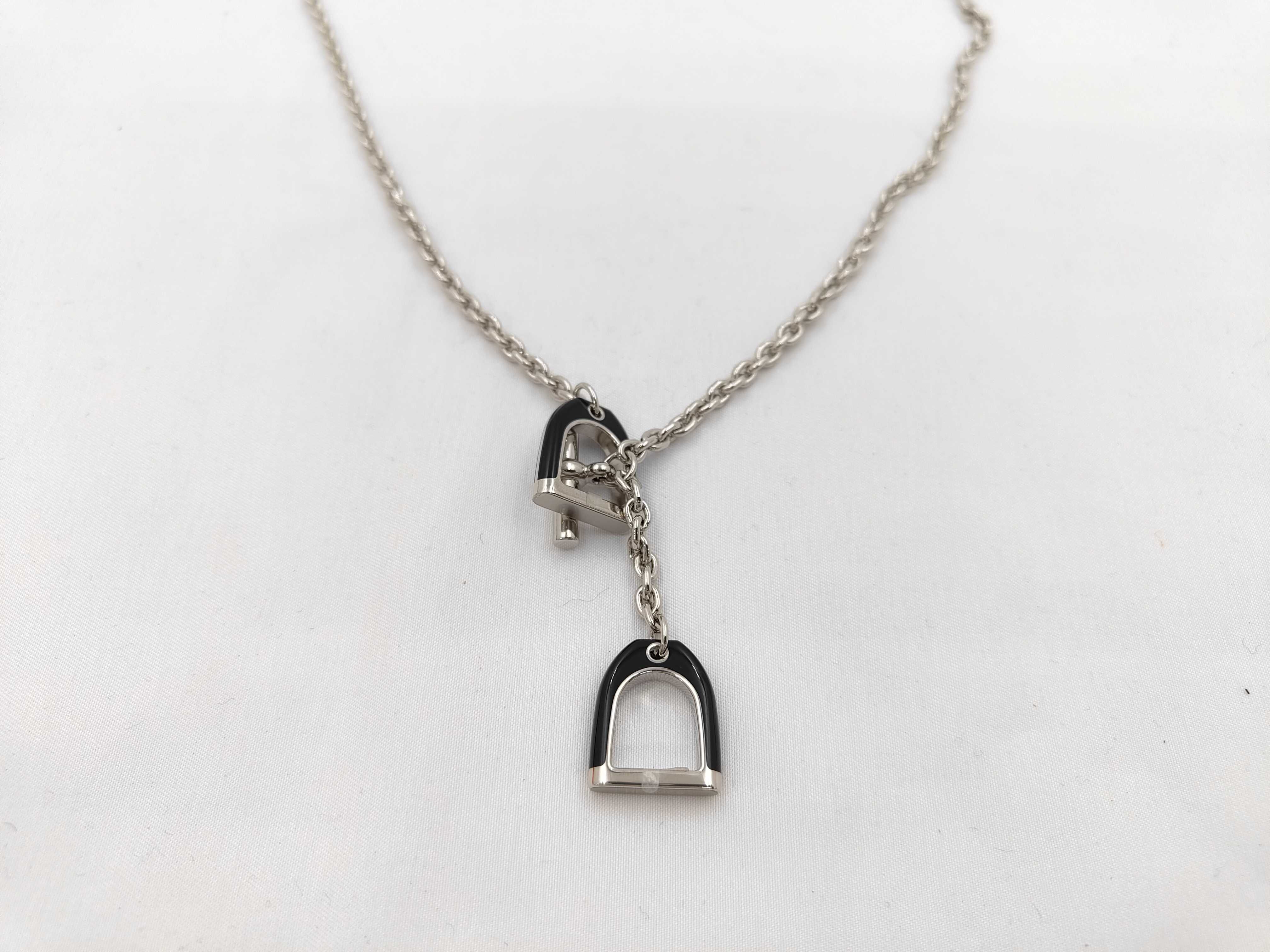 Necklace "Etrier" Black Silver Necklace — view 2