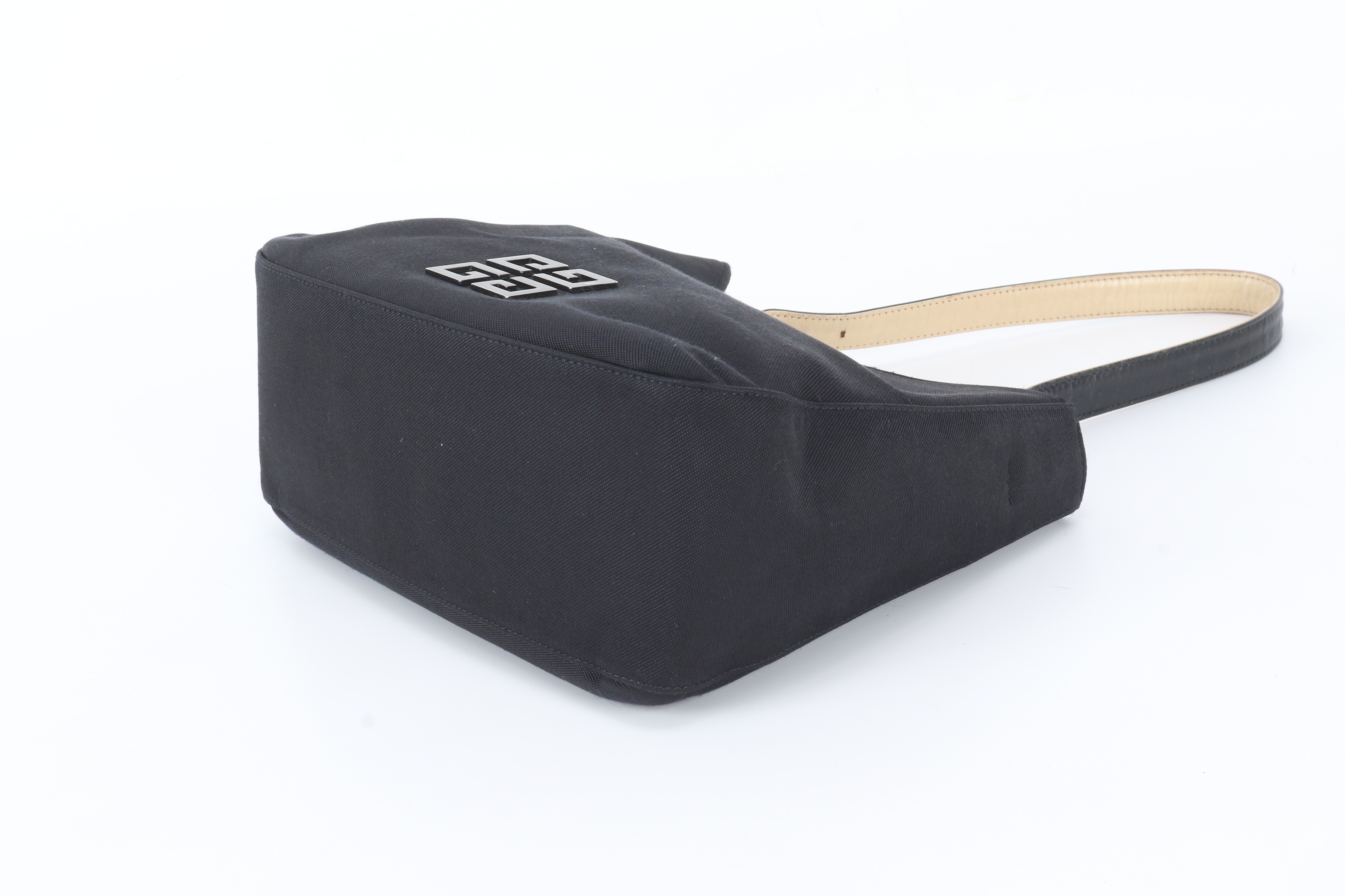leather — view 4