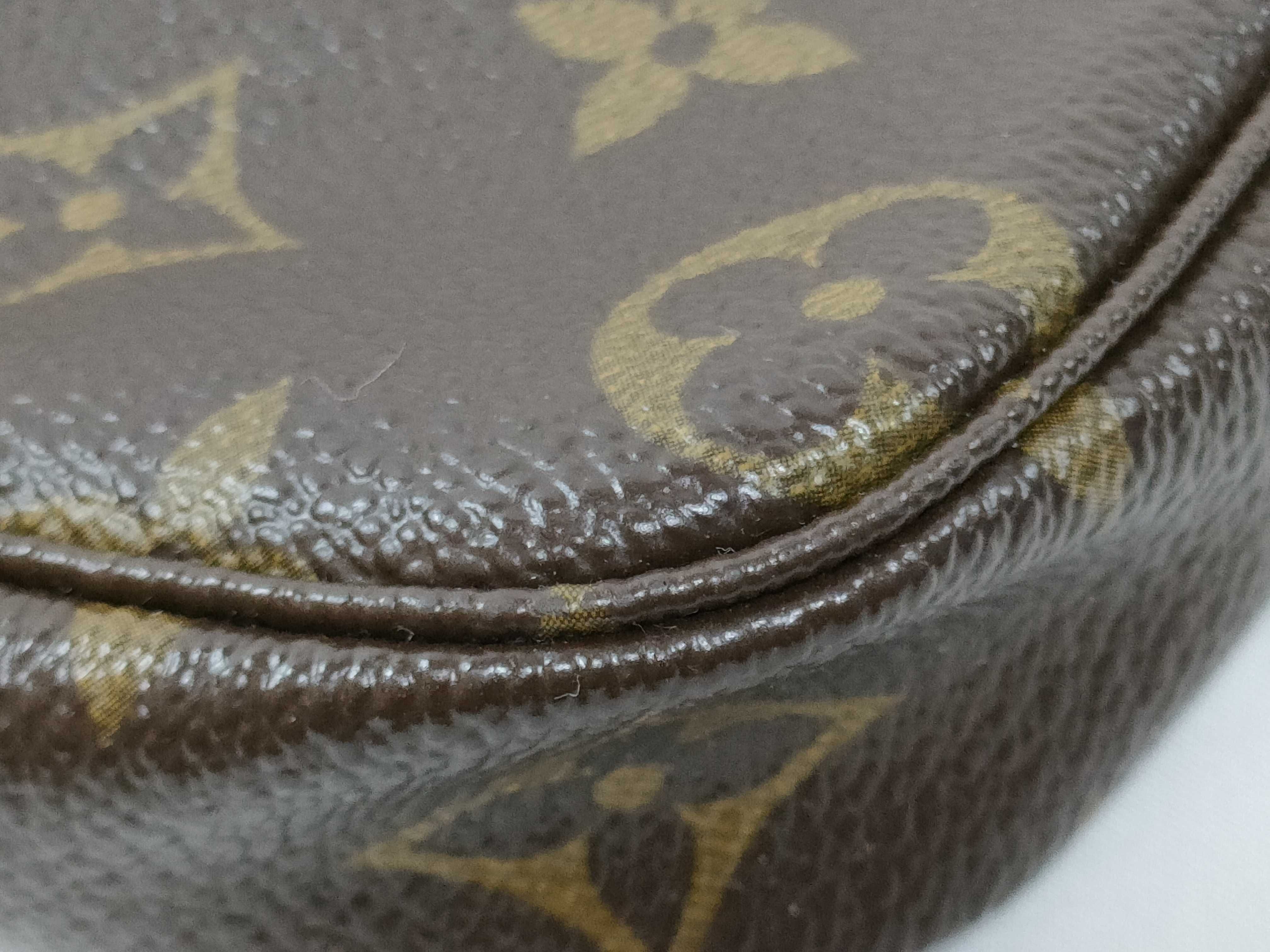 Monogram Vuitton Monogram Cherry Pochette Accessoires M95008 FL0015 Pouch — view 4