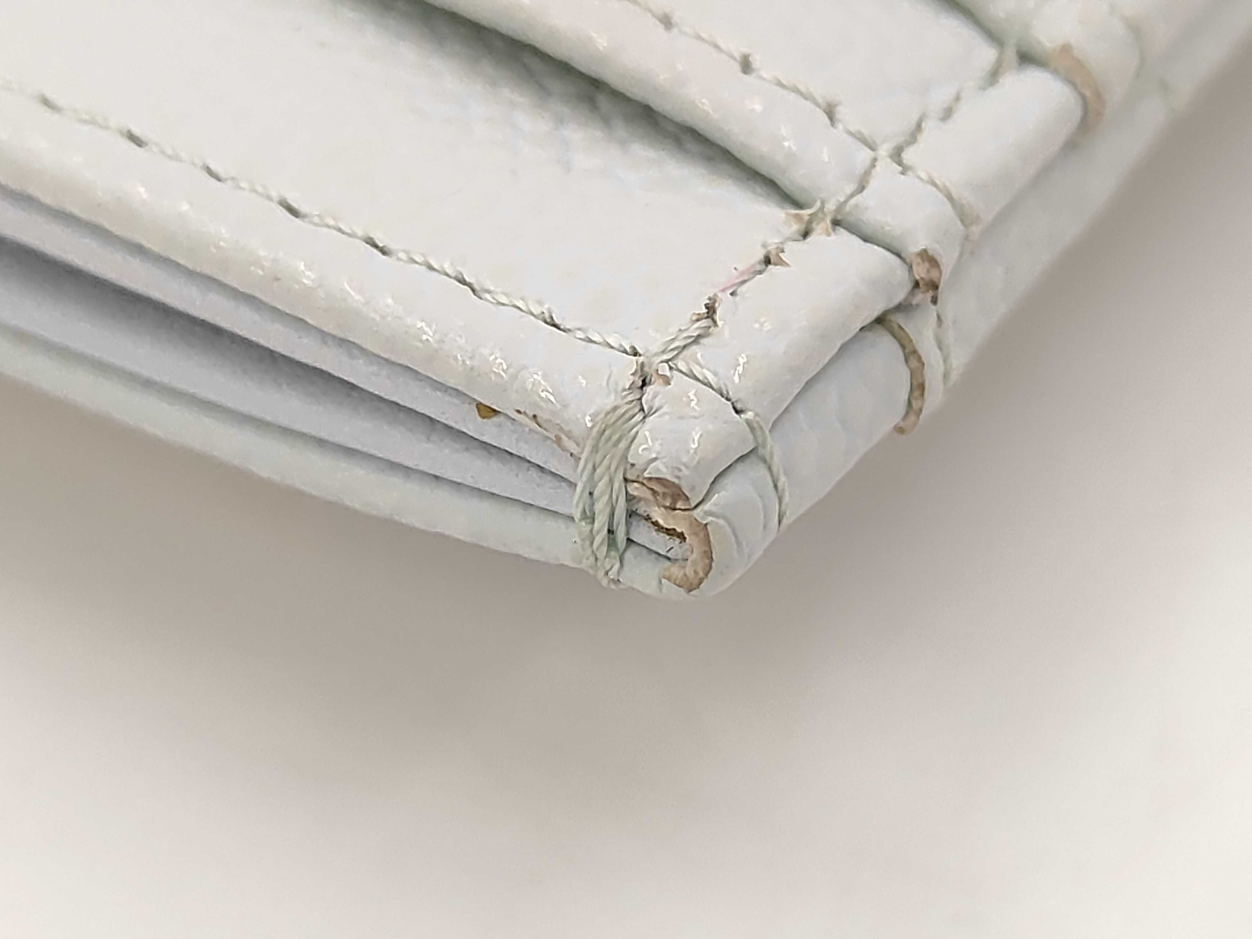 Card case — view 7