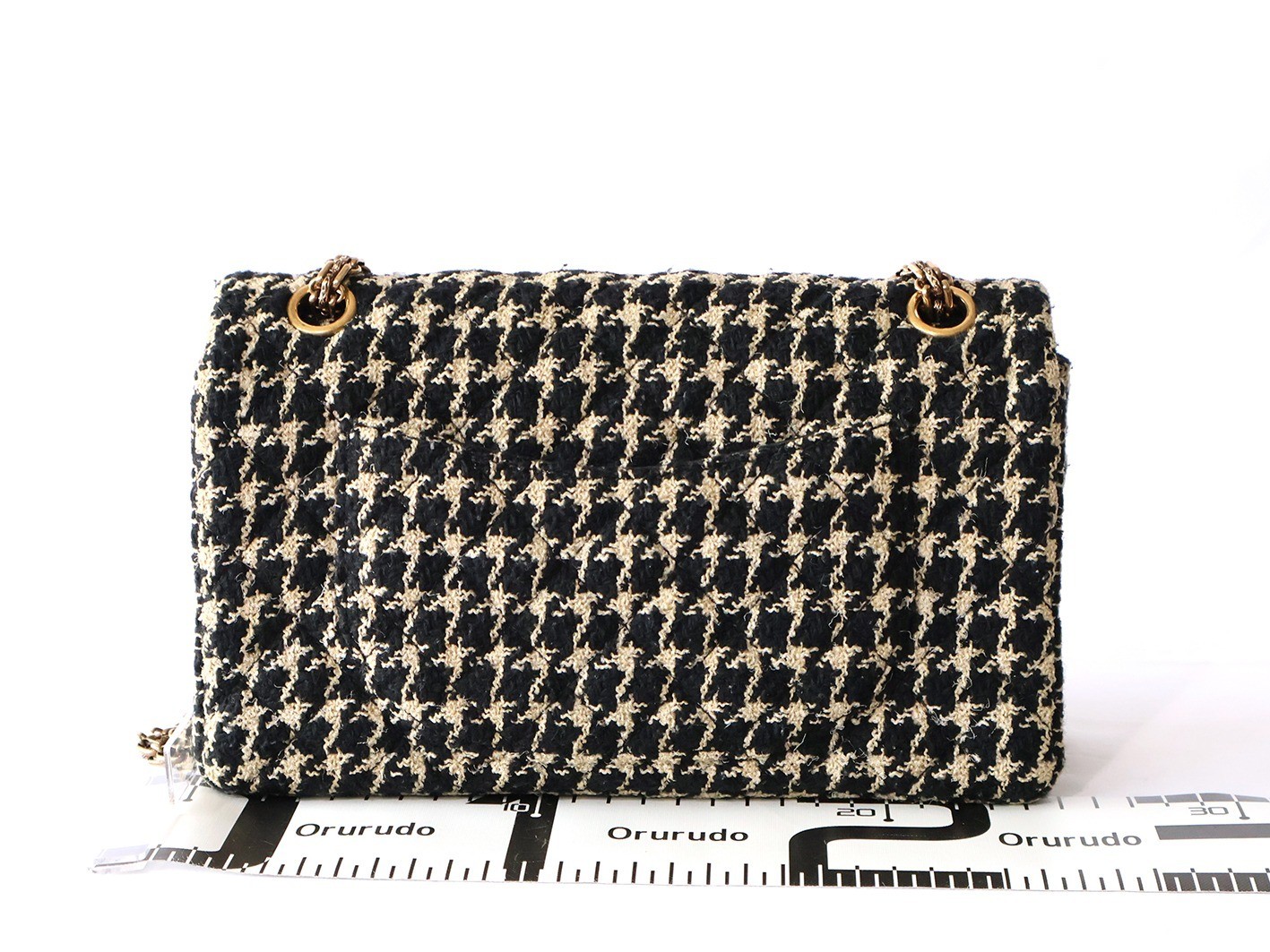 Tweed 25 Double Flap Double Chain Shoulder Bag — view 2