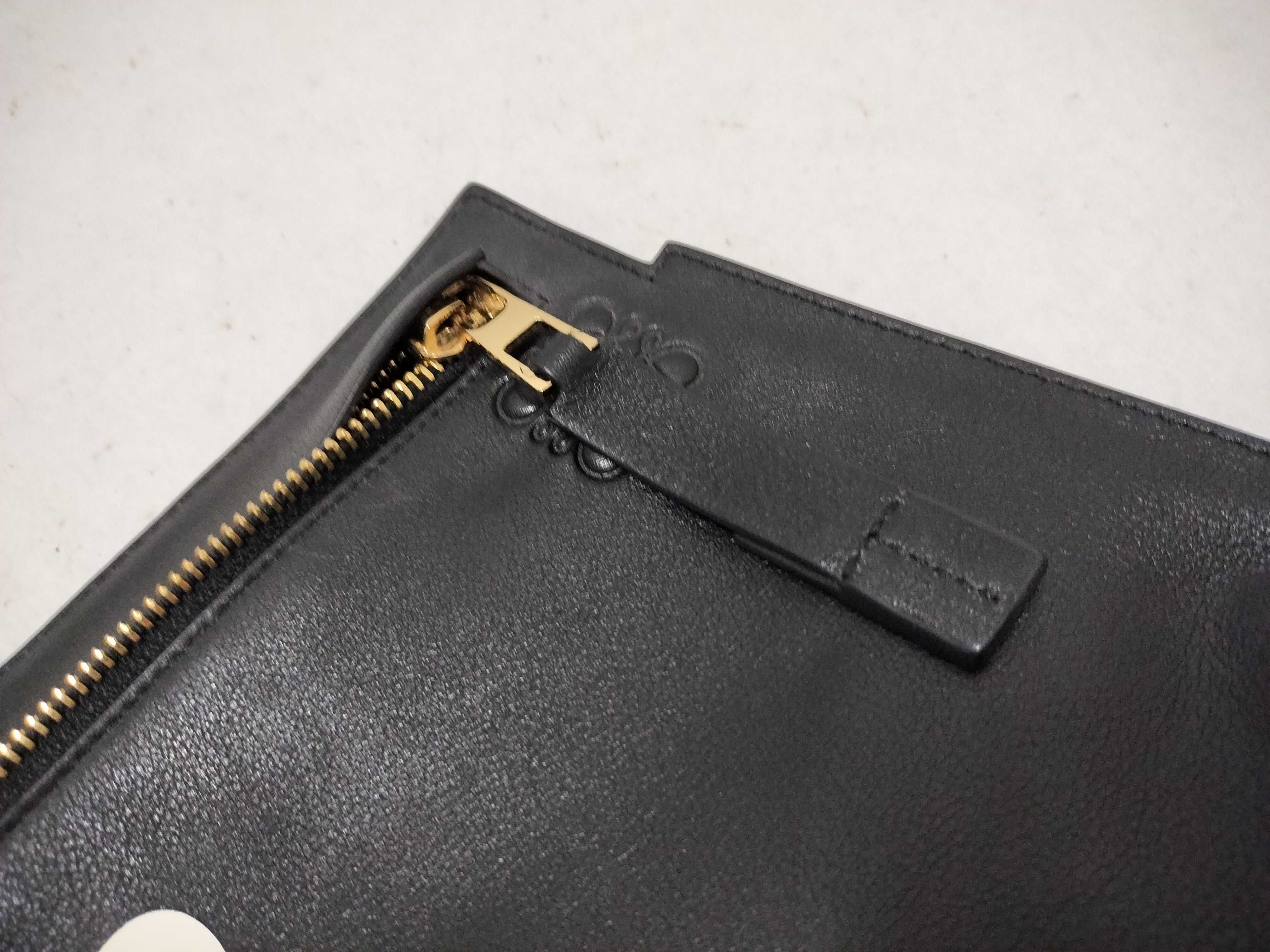 (Loewe) Second Bag Pouch — view 14