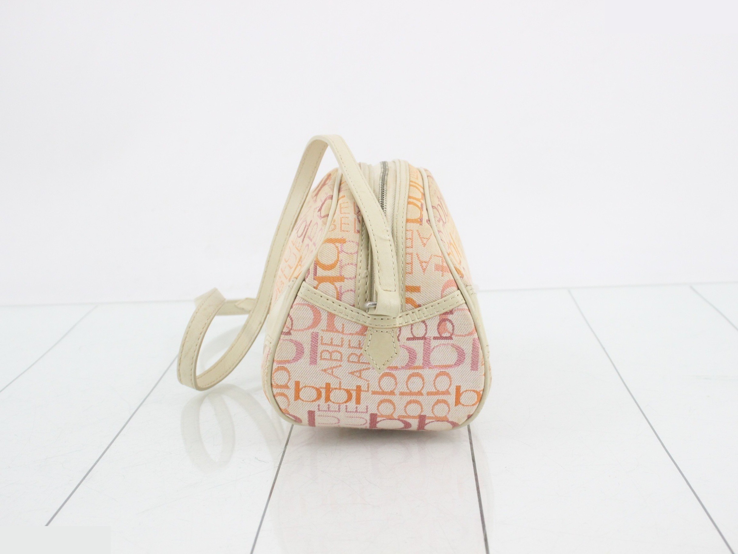 Other lines: Bags and shoulder bags — view 3