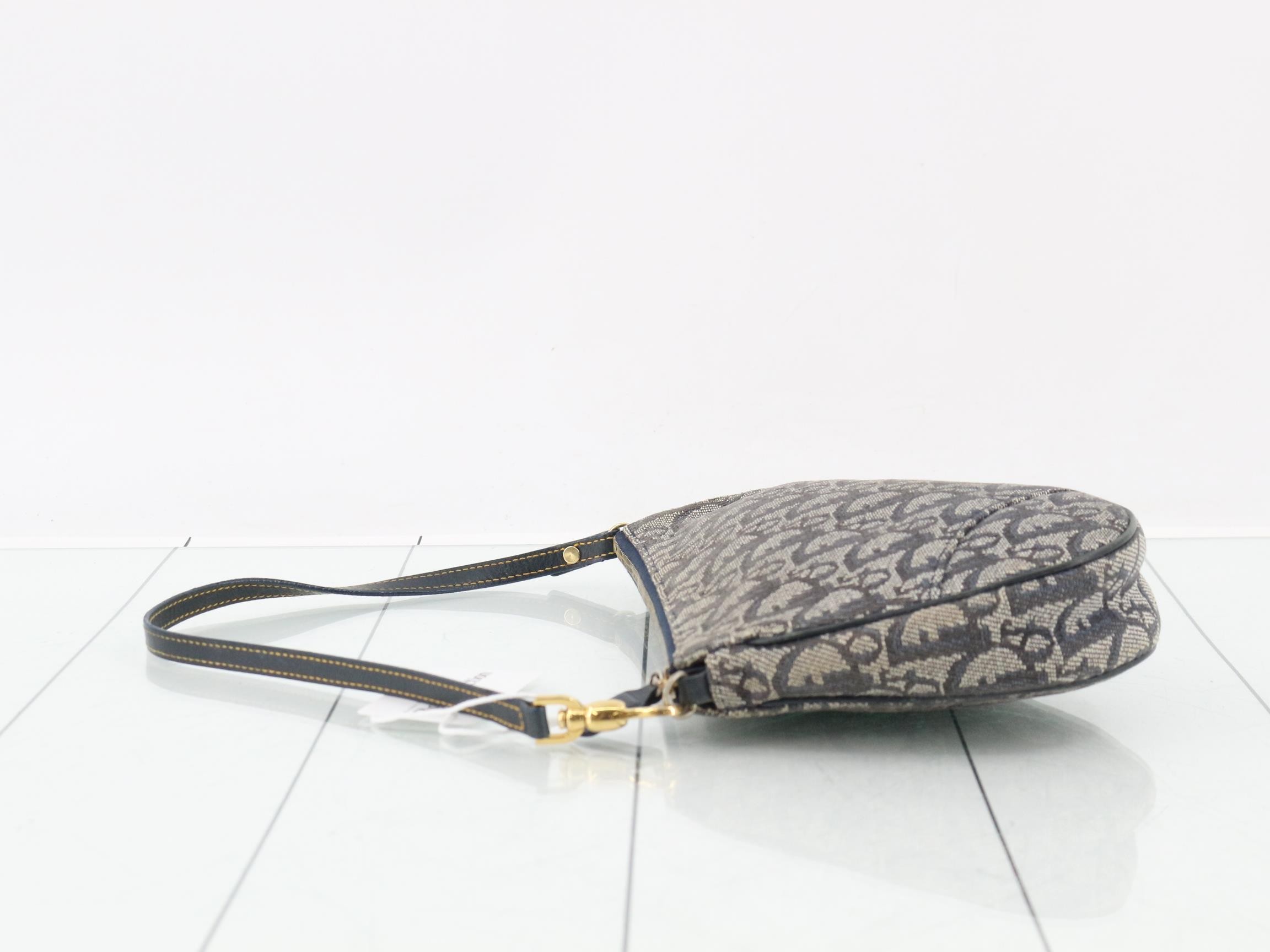Trotter (bag) - Shoulder bag — view 4