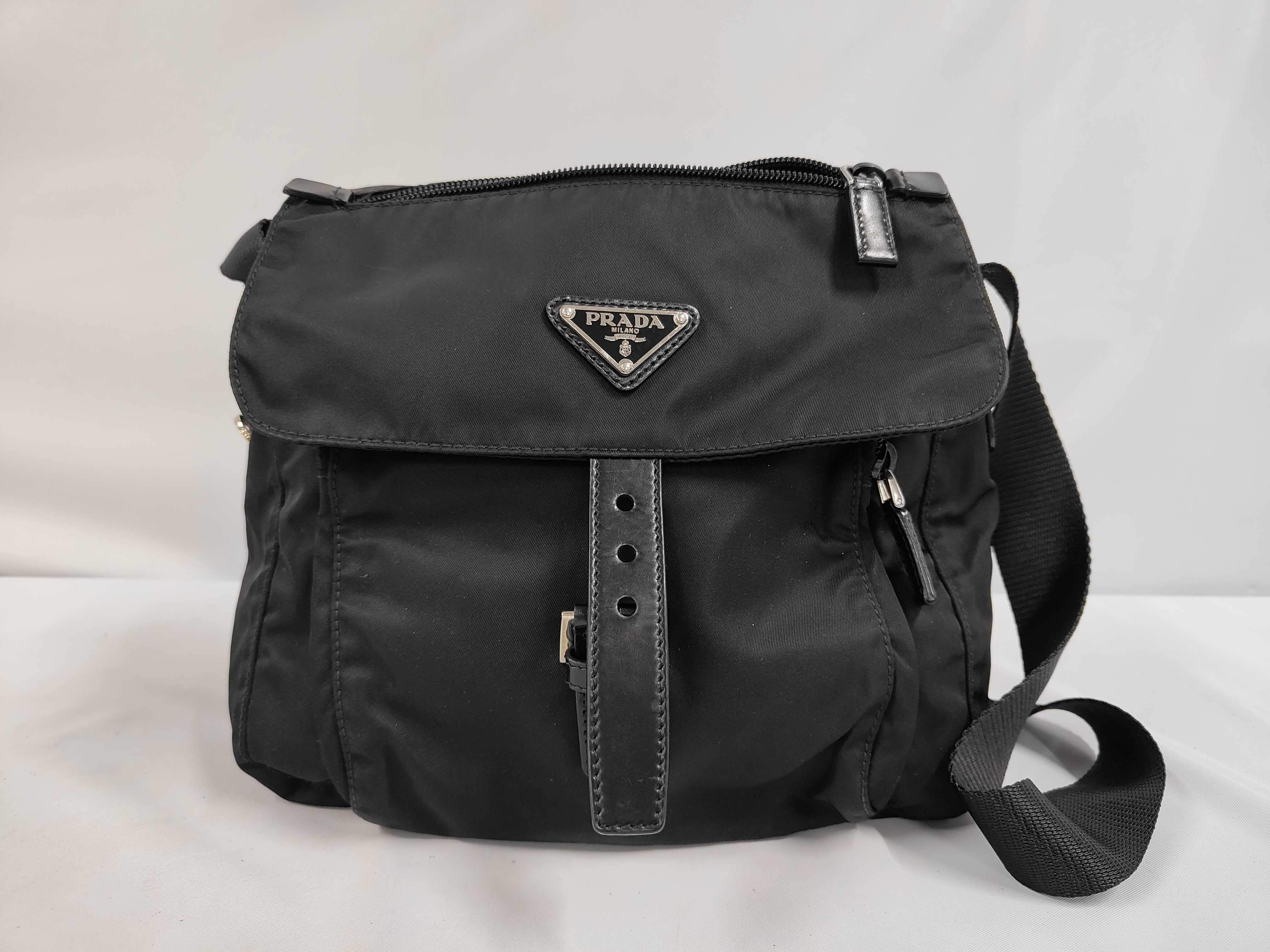Shoulder bag