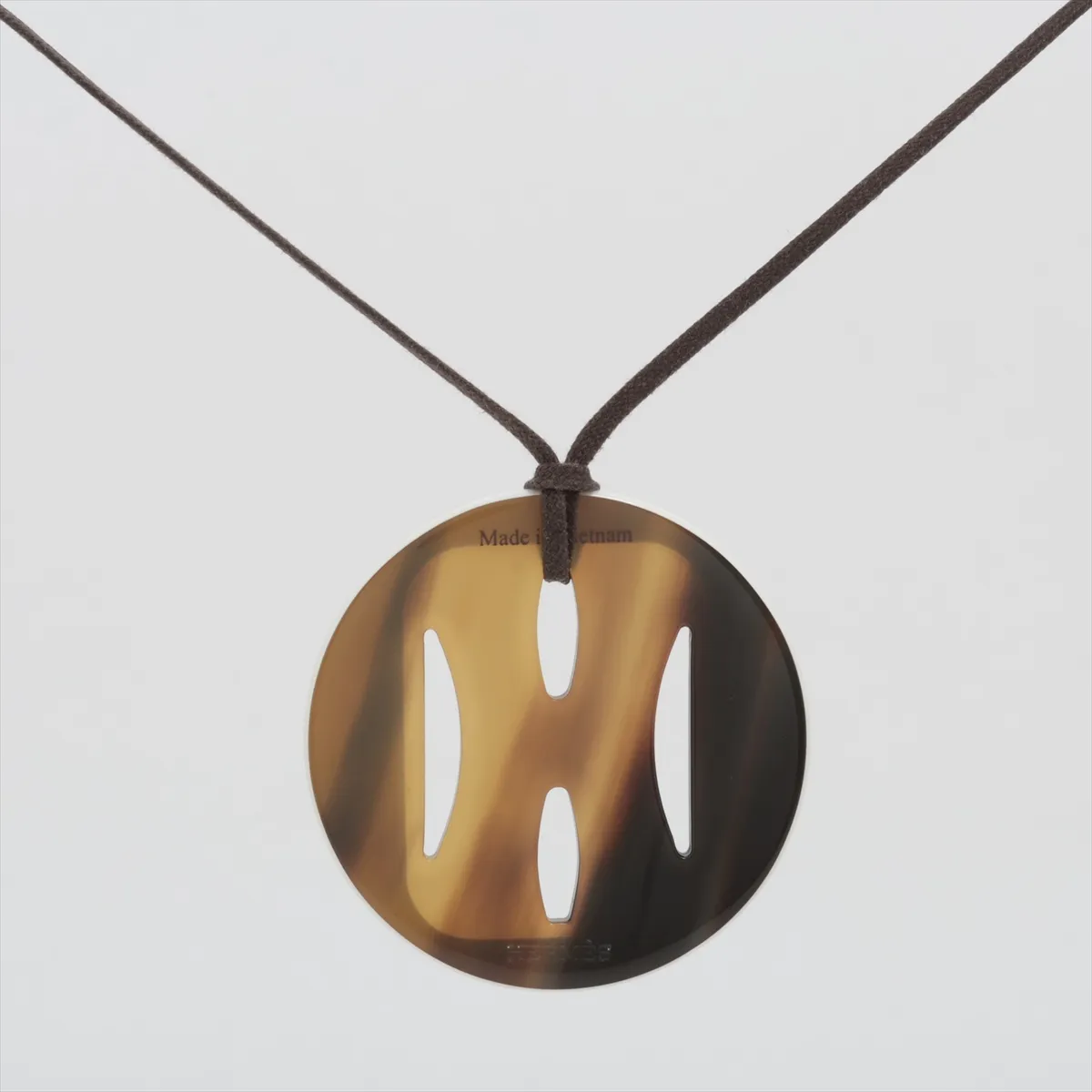 pendant, buffalo horn x lacquered wood, brown, — view 2