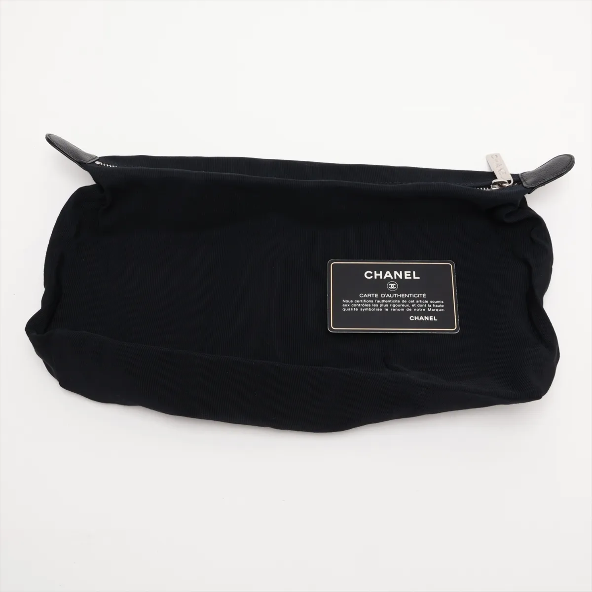 Executive Leather 2-Way Handbag, Black with Silver Hardware, Item No. 13784104 (Serial Number 13) — view 15