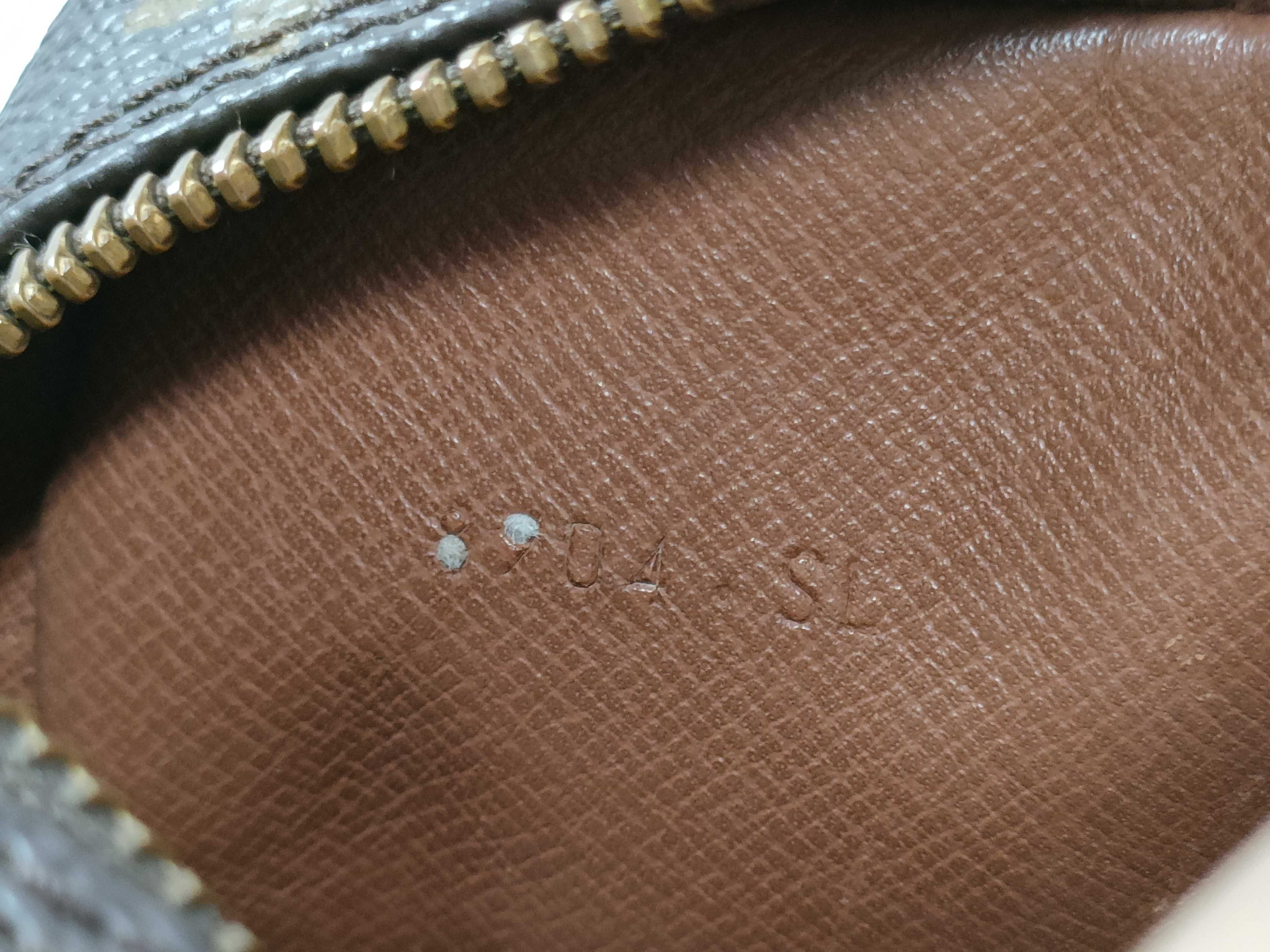 Monogram Louis Vuitton Monogram Danube M45266 Shoulder Bag — view 14