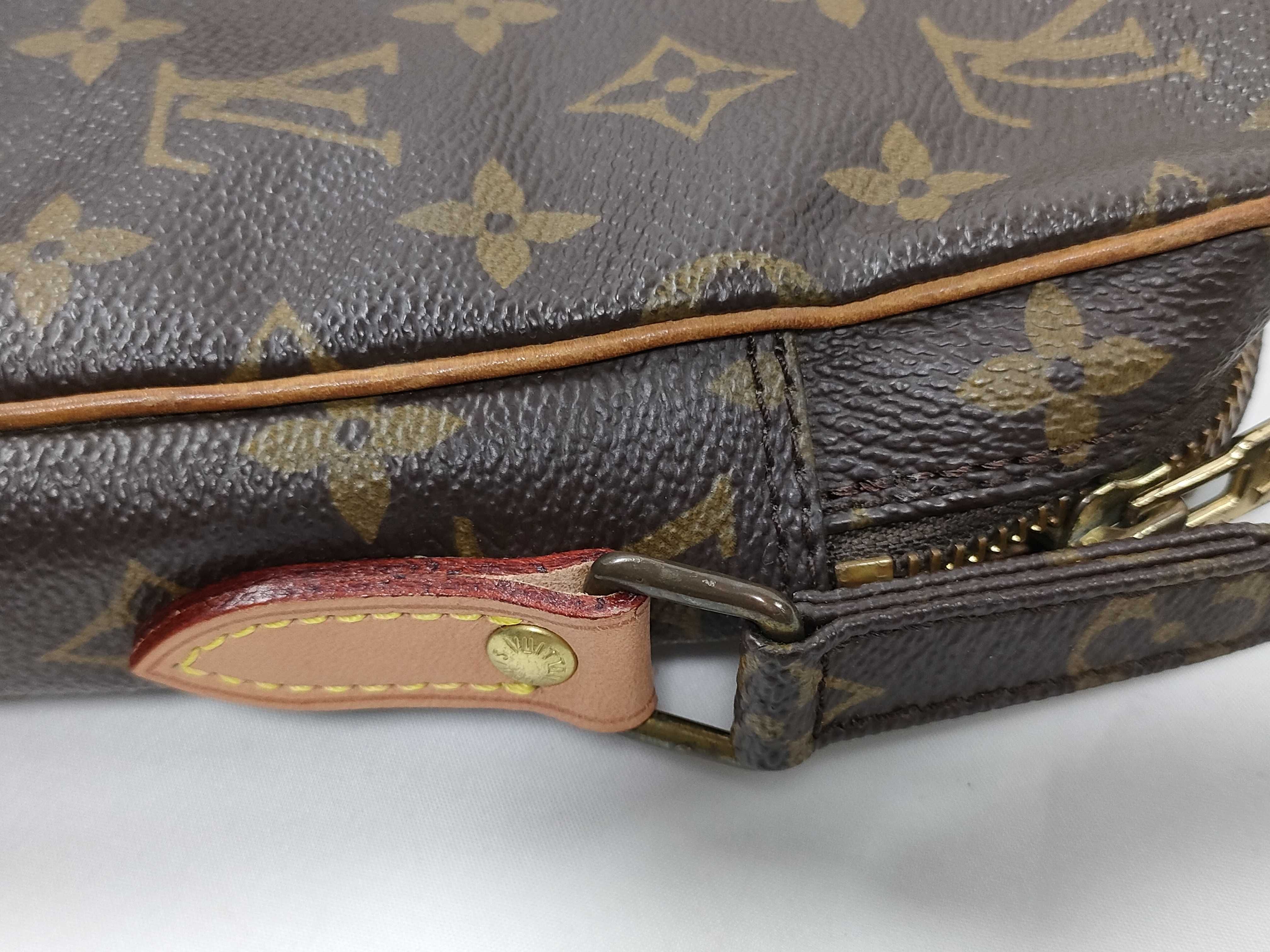 Monogram Louis Vuitton Monogram Danube M45266 Shoulder Bag — view 5