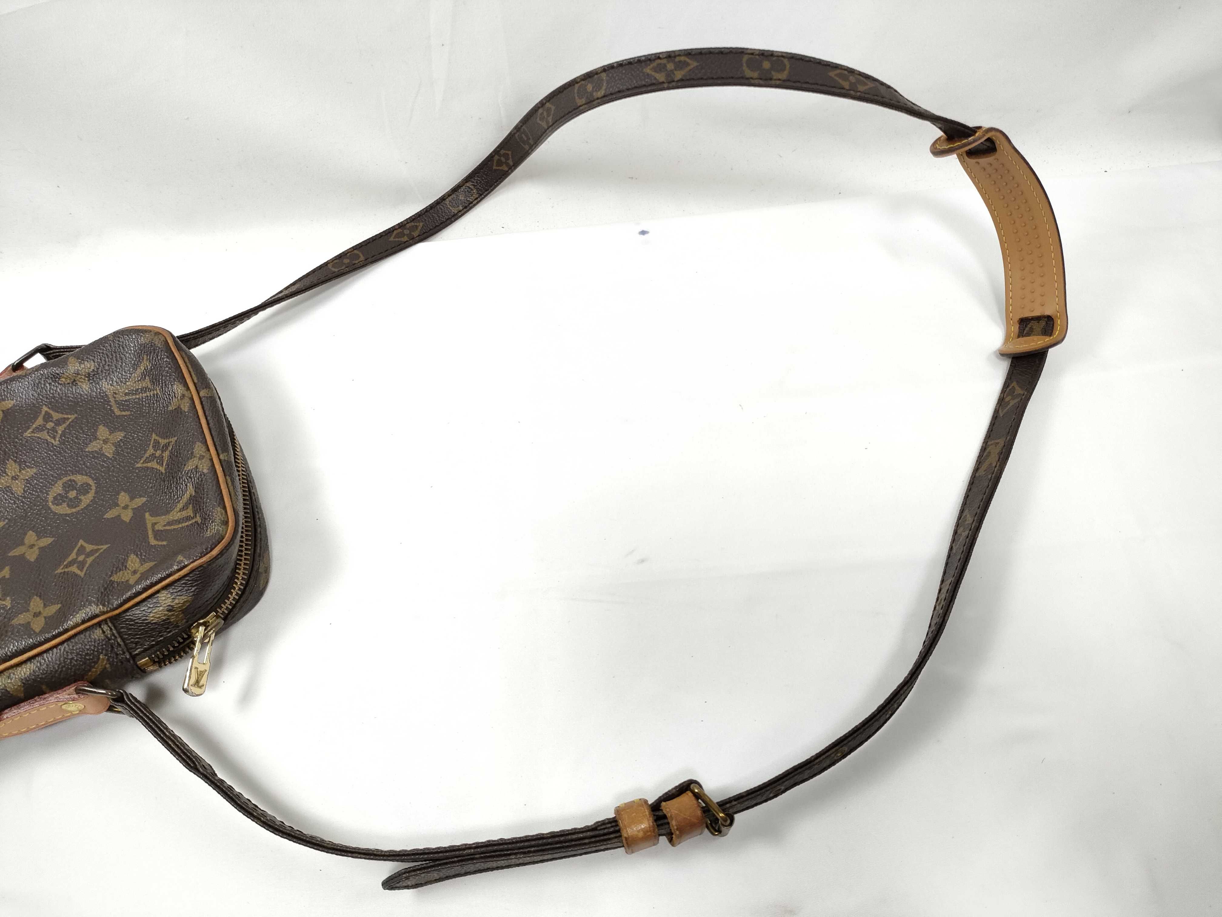 Monogram Louis Vuitton Monogram Danube M45266 Shoulder Bag — view 7