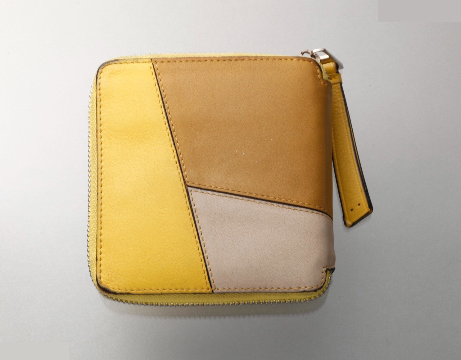 Puzzle Bags and Wallets — view 2