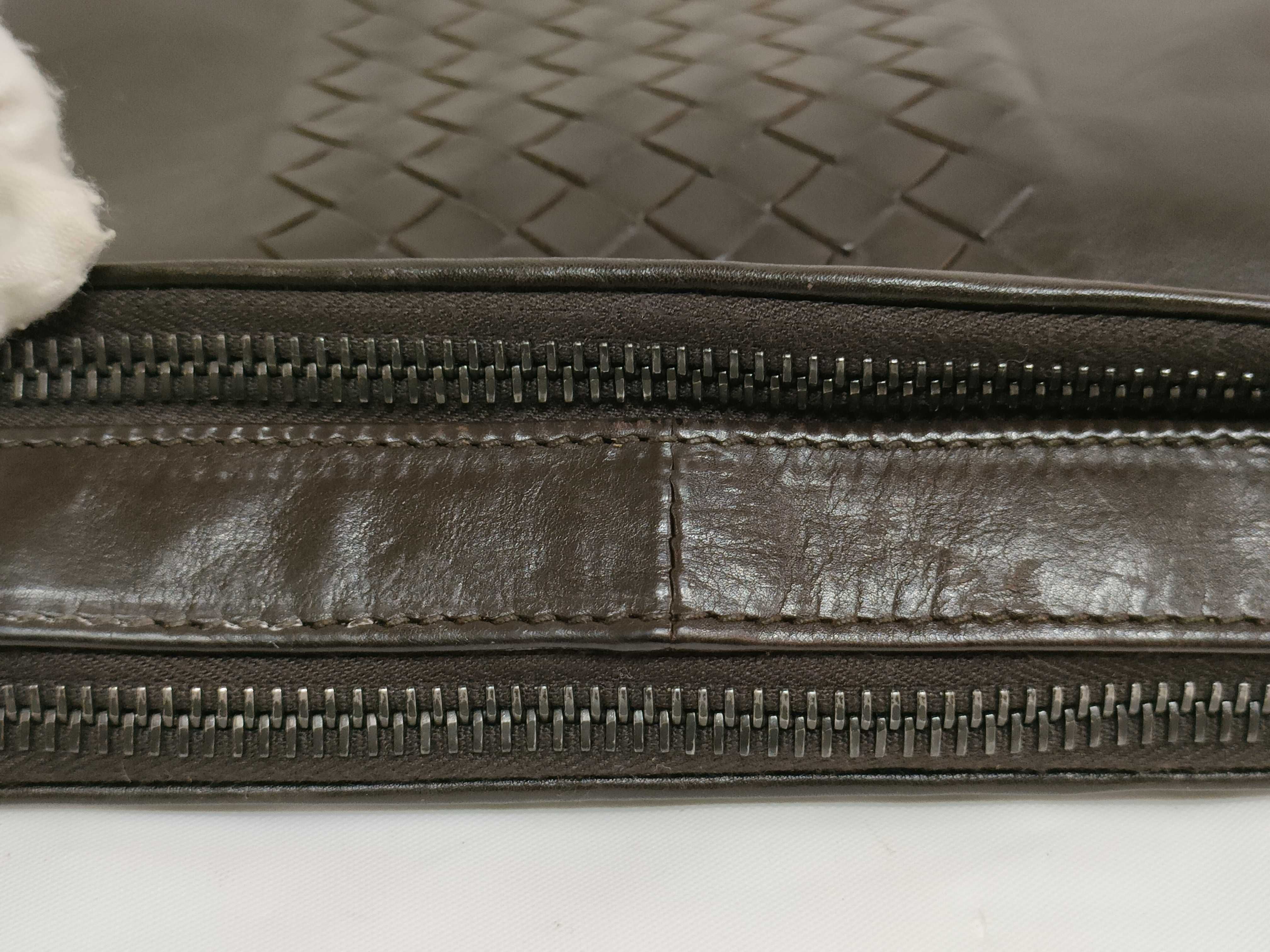 Intrecciato Clutch Bag (Brown) — view 8