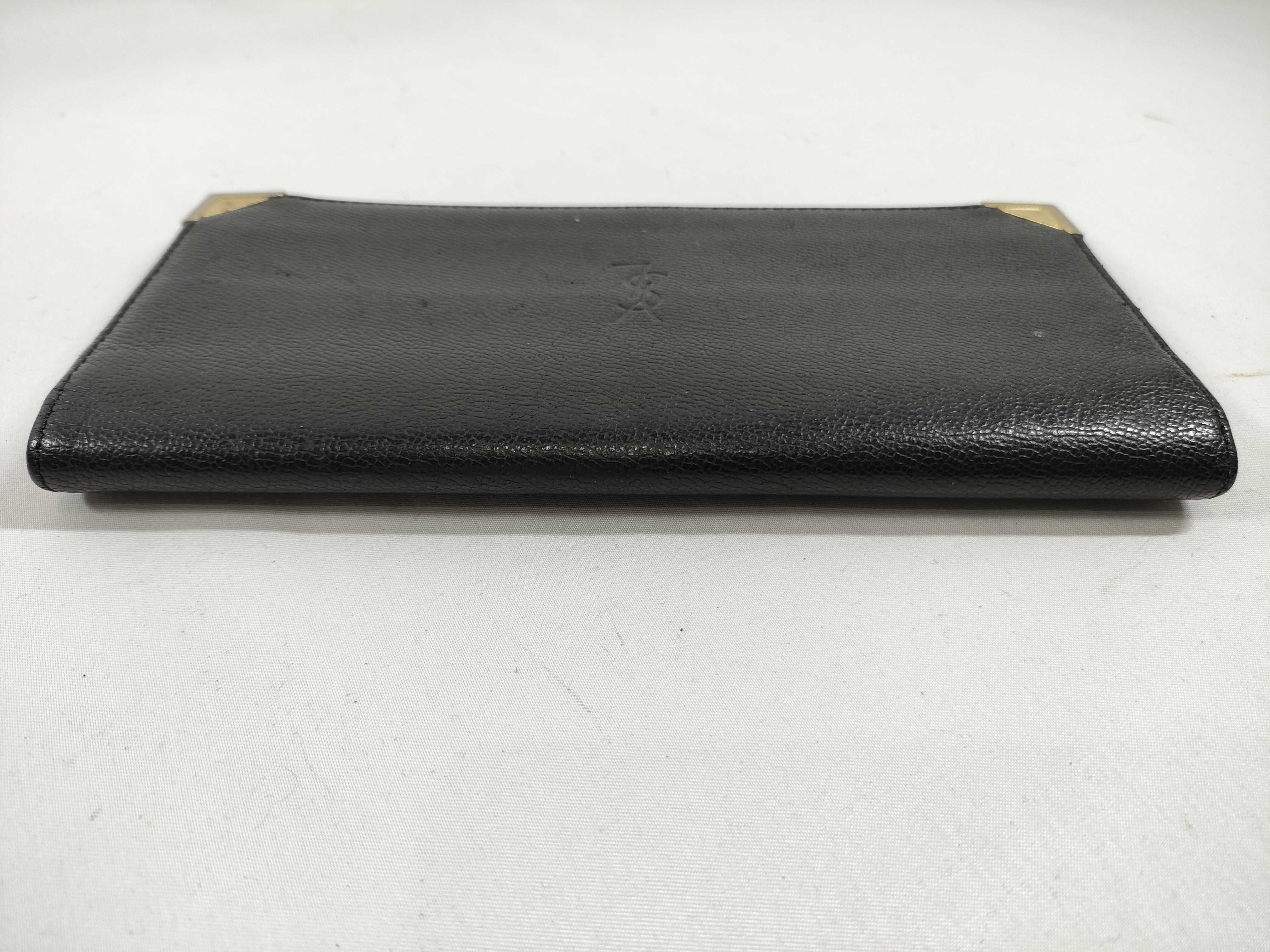 wallet — view 4