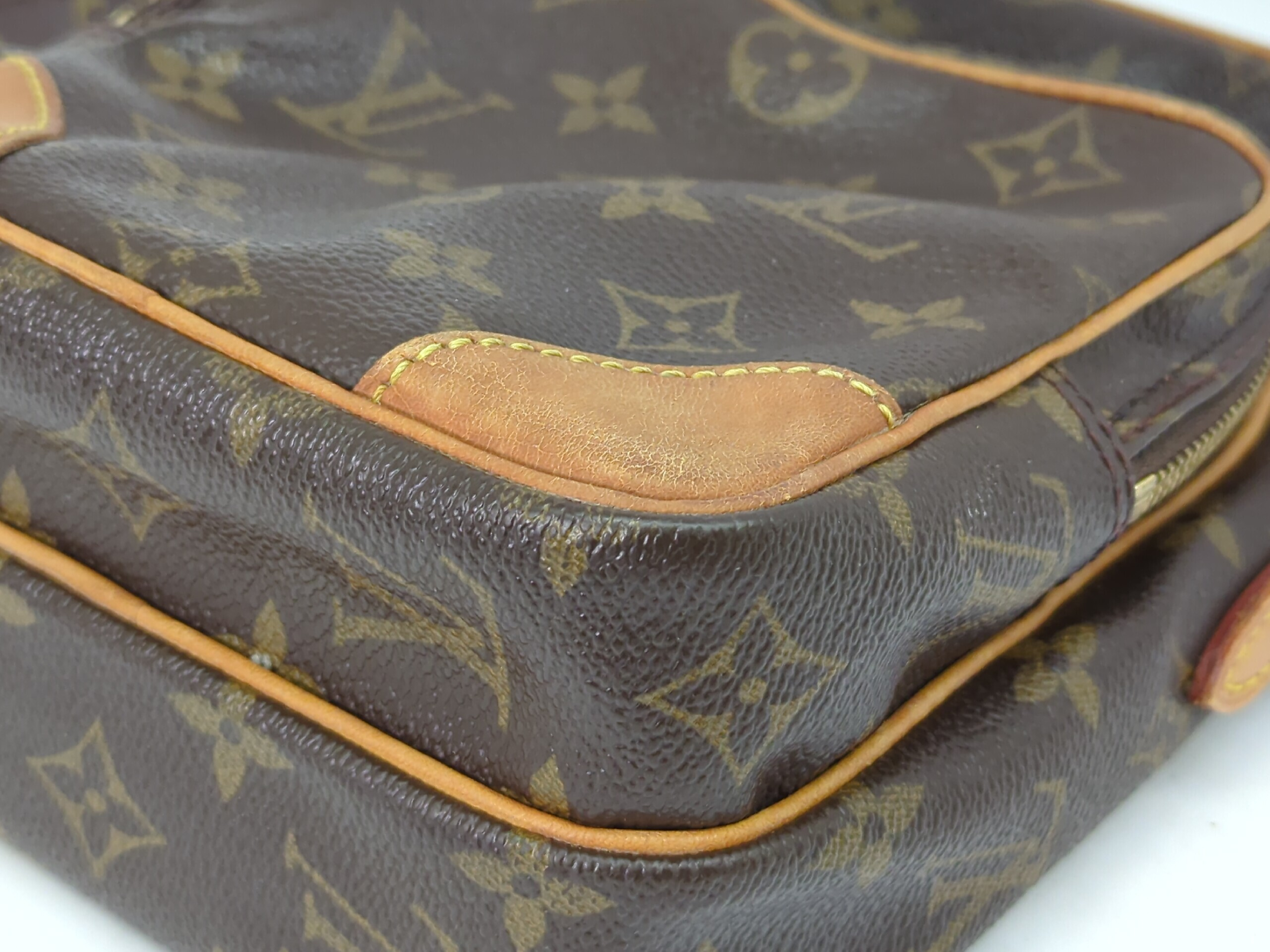 M45236 Monogram Amazon Shoulder Bag — view 4