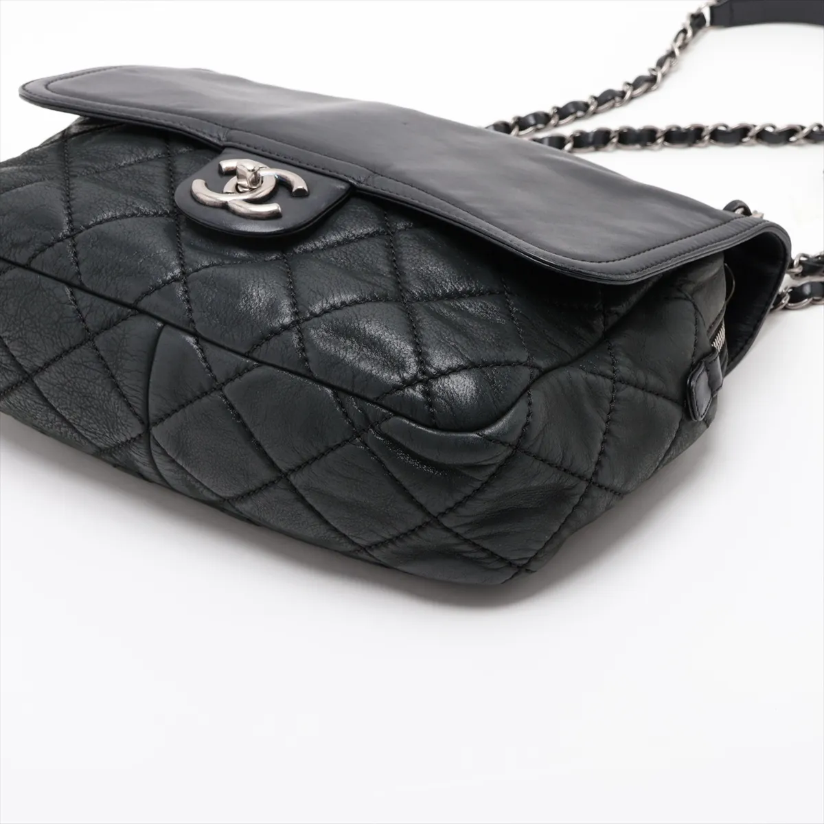 Matelassé Coated Leather x Leather Chain Shoulder Bag, Black, Gunmetal Hardware, 15483772, Serial Number 15 — view 3